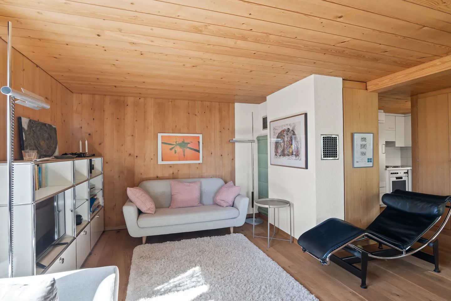 Chalet Charmant sur le Côté Ensoleillé et au Milieu de la Zone de Ski - Photo 3 sur 5