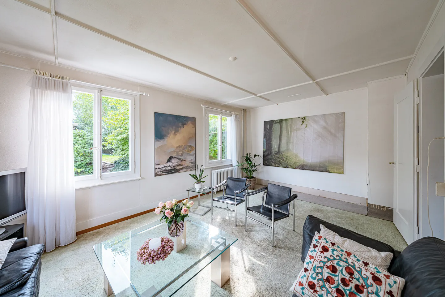 Charming 5.5-Room Old Building Jewel with Garden in the Desirable Eichholz Quarter - Photo 3 of 5