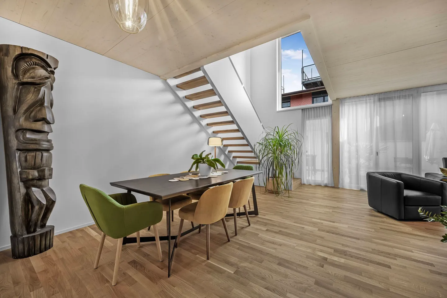 Modernes Reihenhaus mit Dachterrasse - Foto 3 von 5