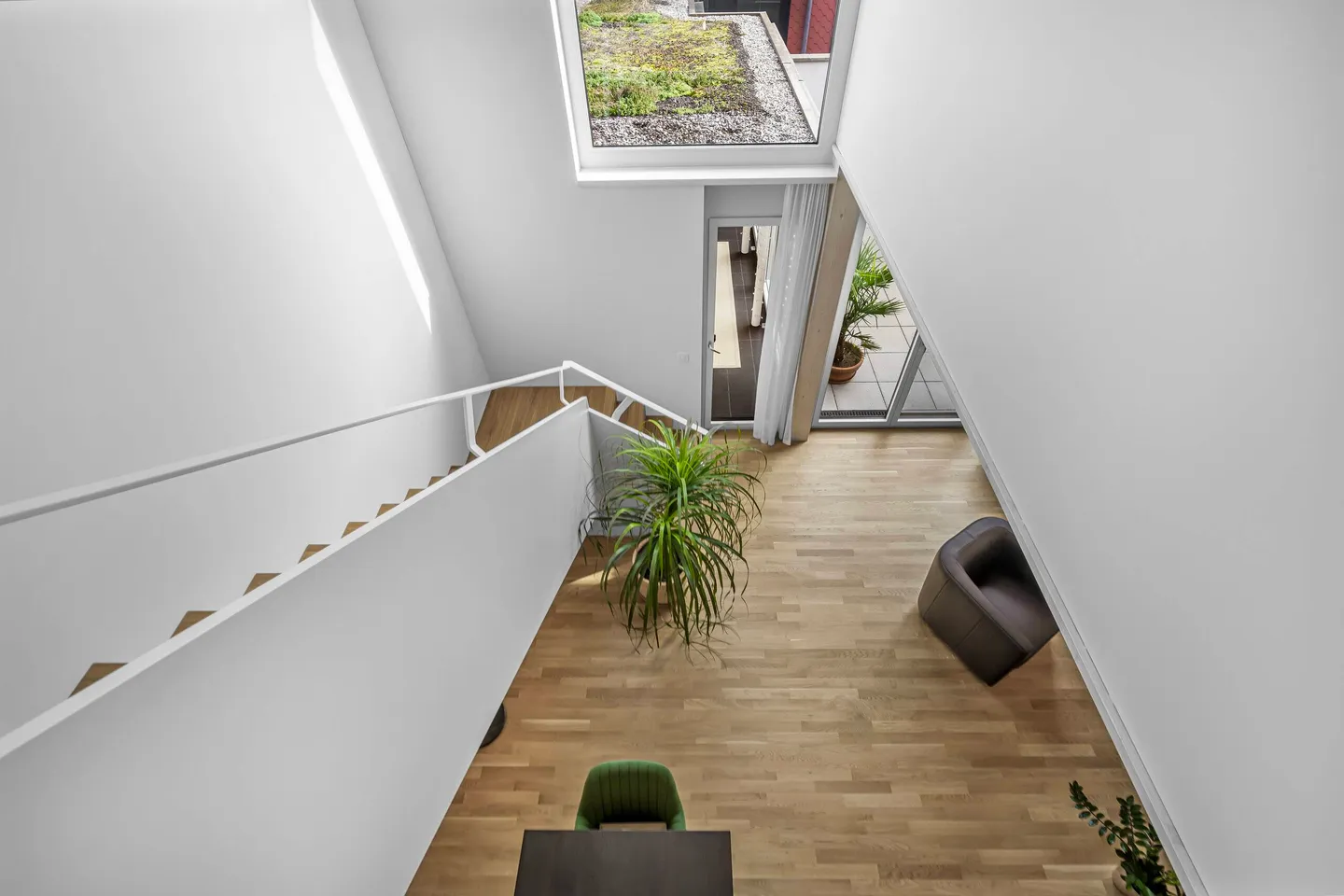 Modernes Reihenhaus mit Dachterrasse - Foto 5 von 5