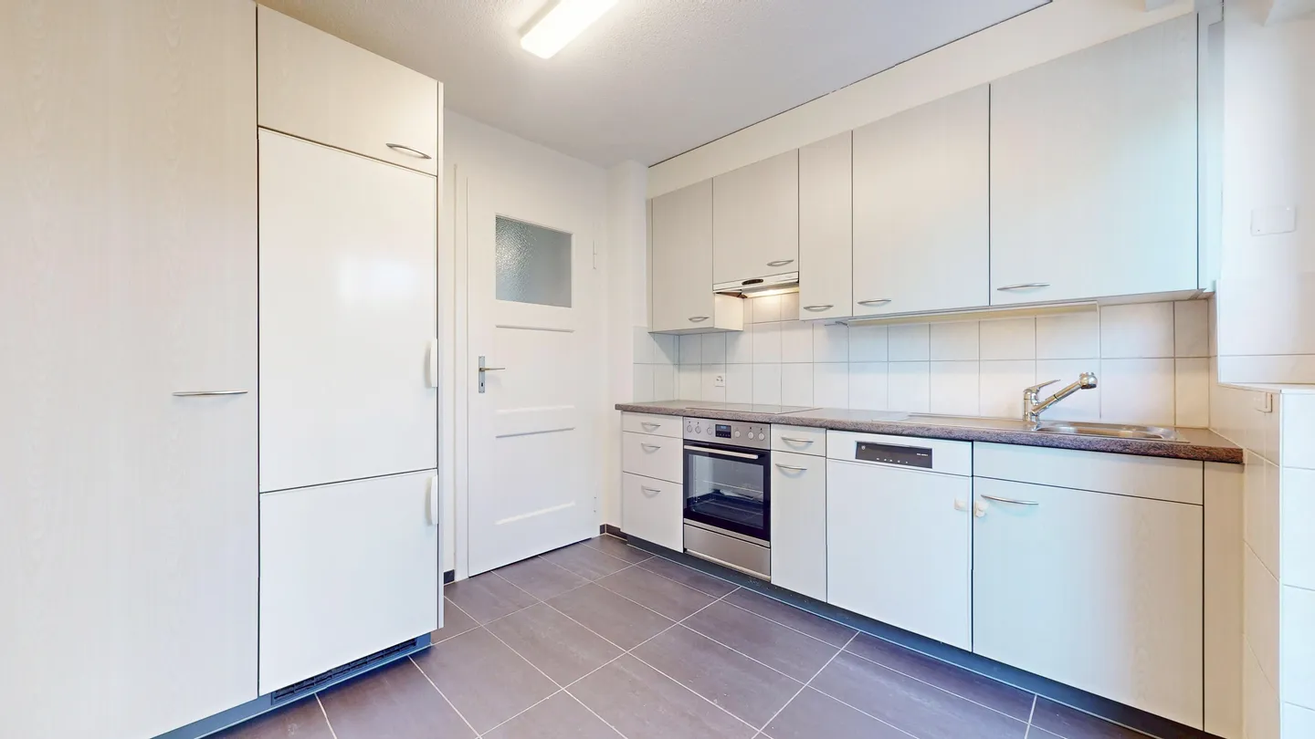 URBAN LIVING HAPPINESS - Photo 5 of 5