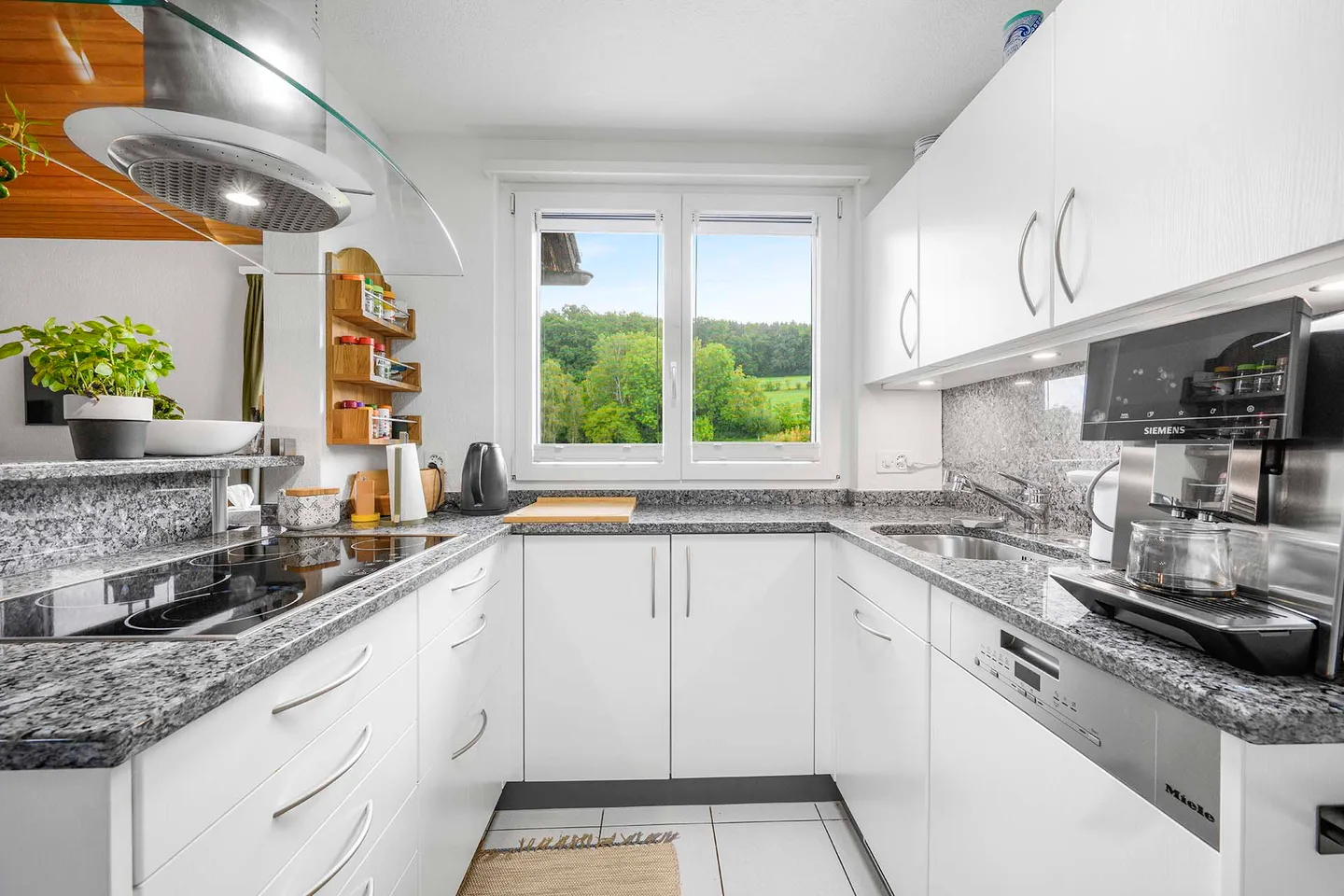 INVESTI DOVE LA POSIZIONE E IL RENDIMENTO CONVINCONO - Foto 5 di 5