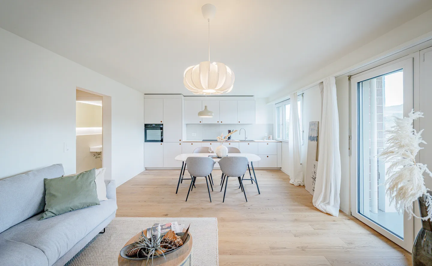 TOLLE 4.5 ZIMMER WOHNUNG &amp; 8211; TIPTOP  TOTALSANIERT - Foto 4 von 5