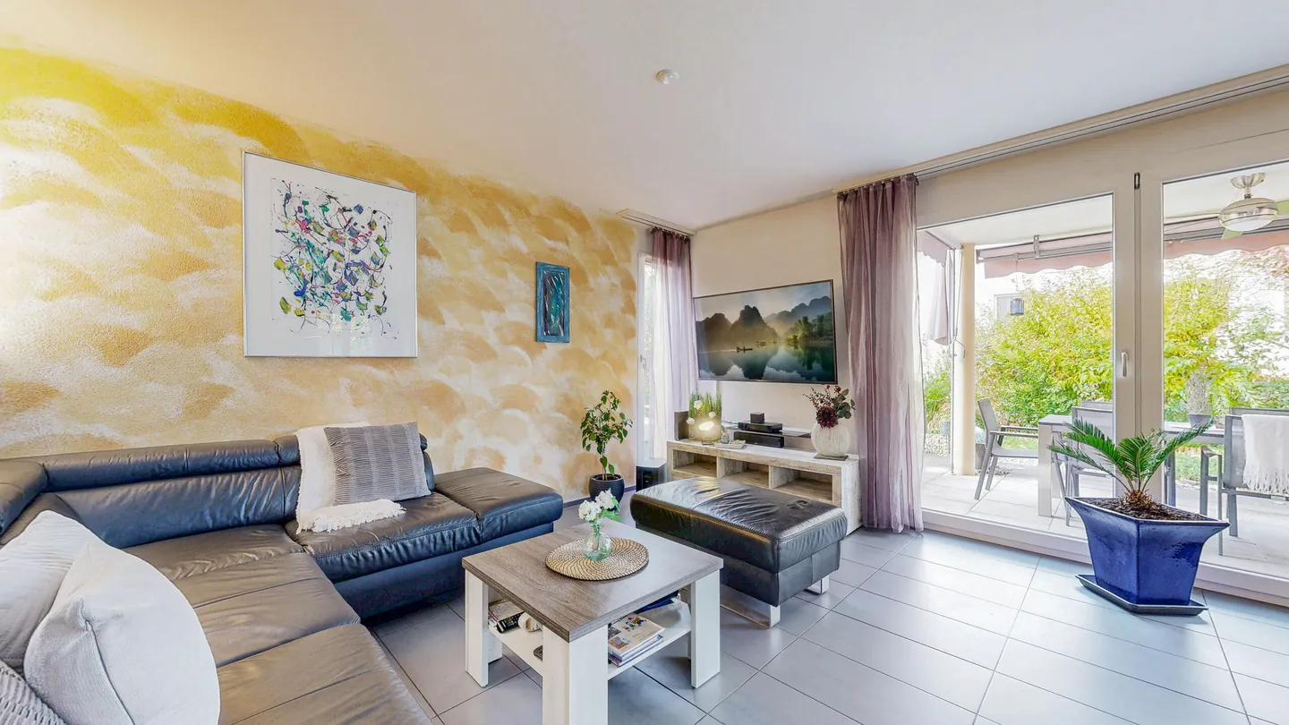 MODERNES EINFAMILIENHAUS MIT VIELEN EXTRAS - Foto 2 von 5