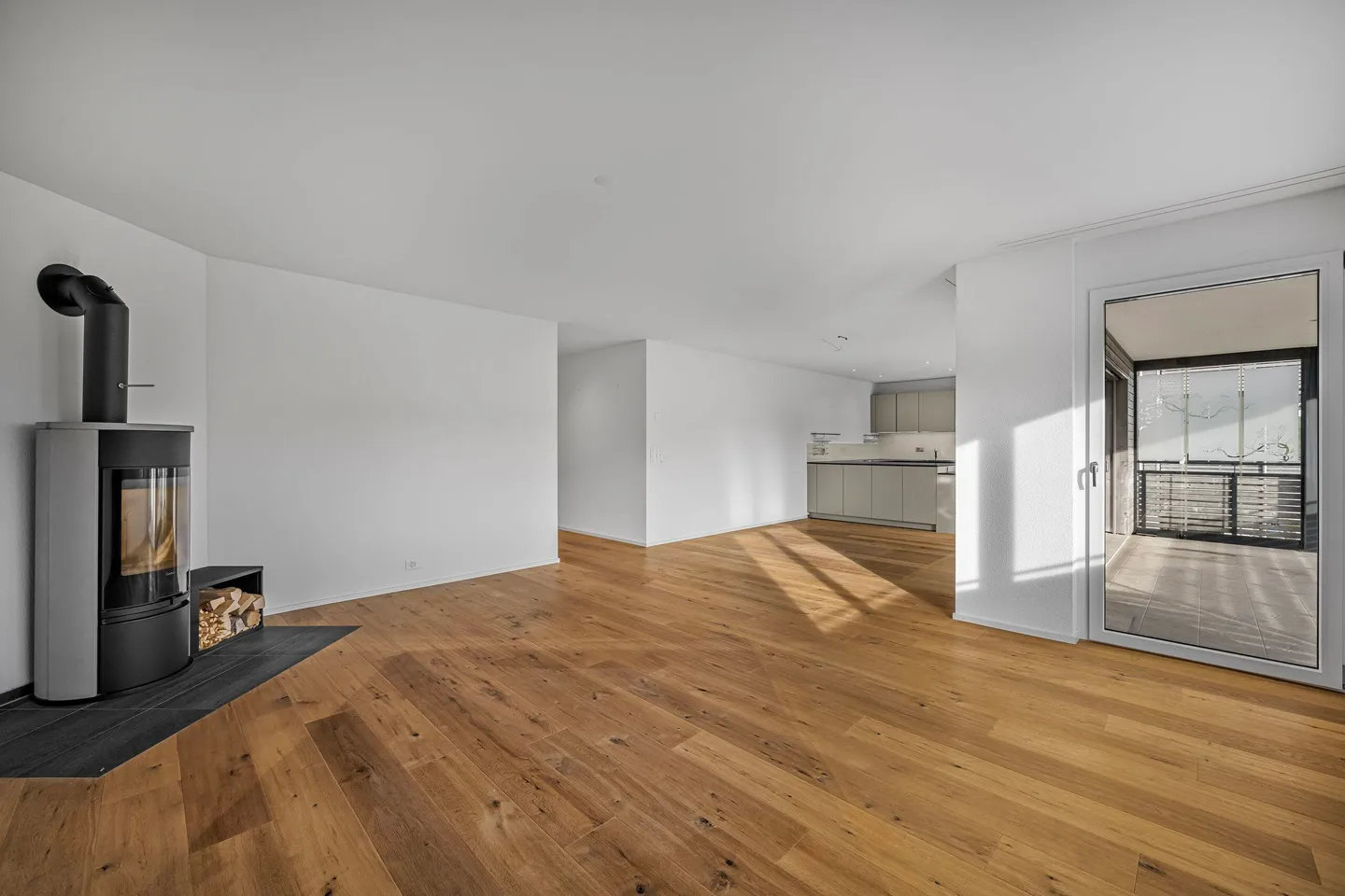 COME NUOVO CON UNA VISTA SUL VERDE AMPIO - Foto 4 di 5