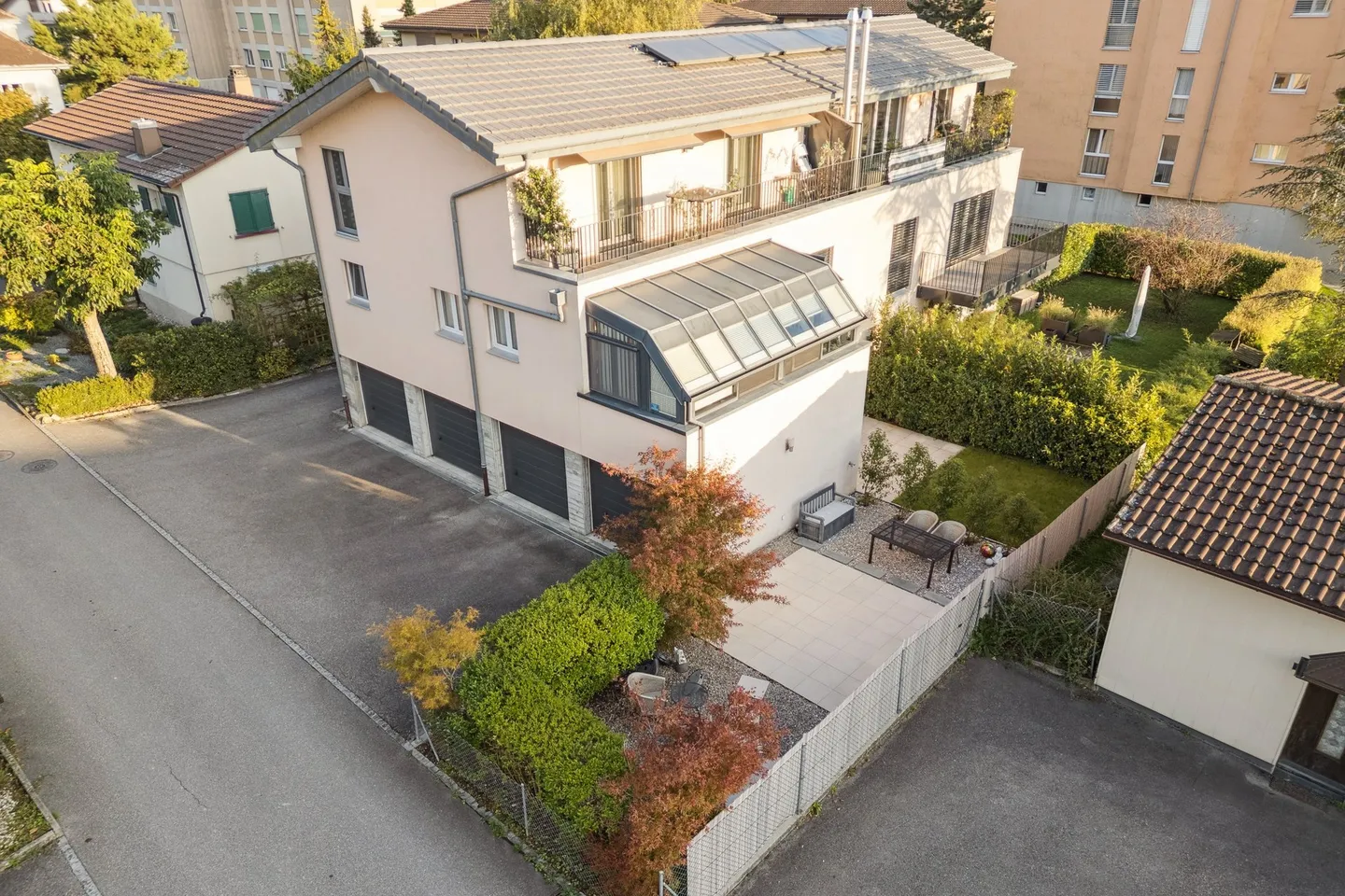 Idyllic Living in Le Landeron: Charming 4.5-Room Maisonette - Photo 1 of 5
