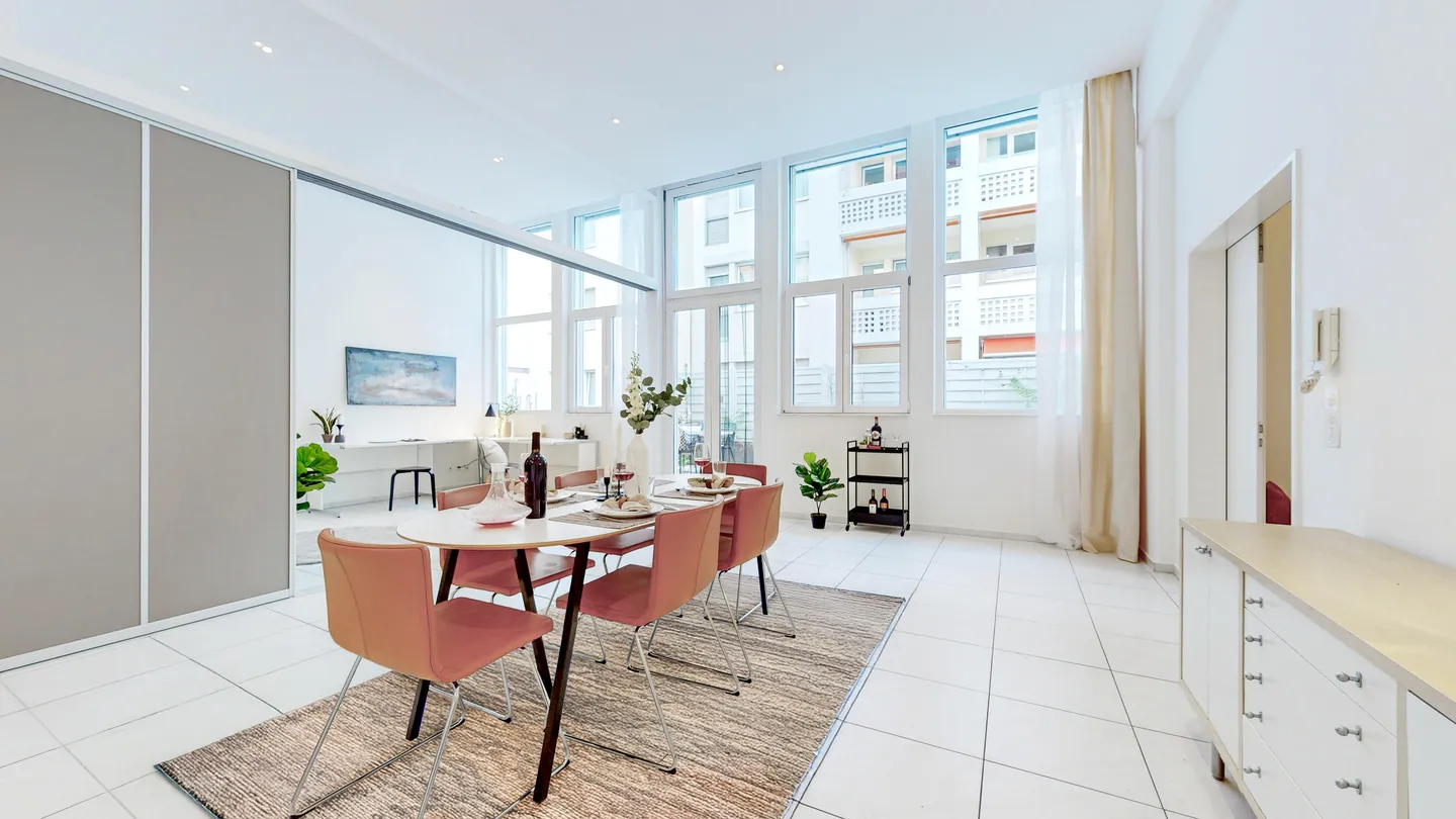 BELLO VIVERE A BASEL SU 192 M² - Foto 1 di 5
