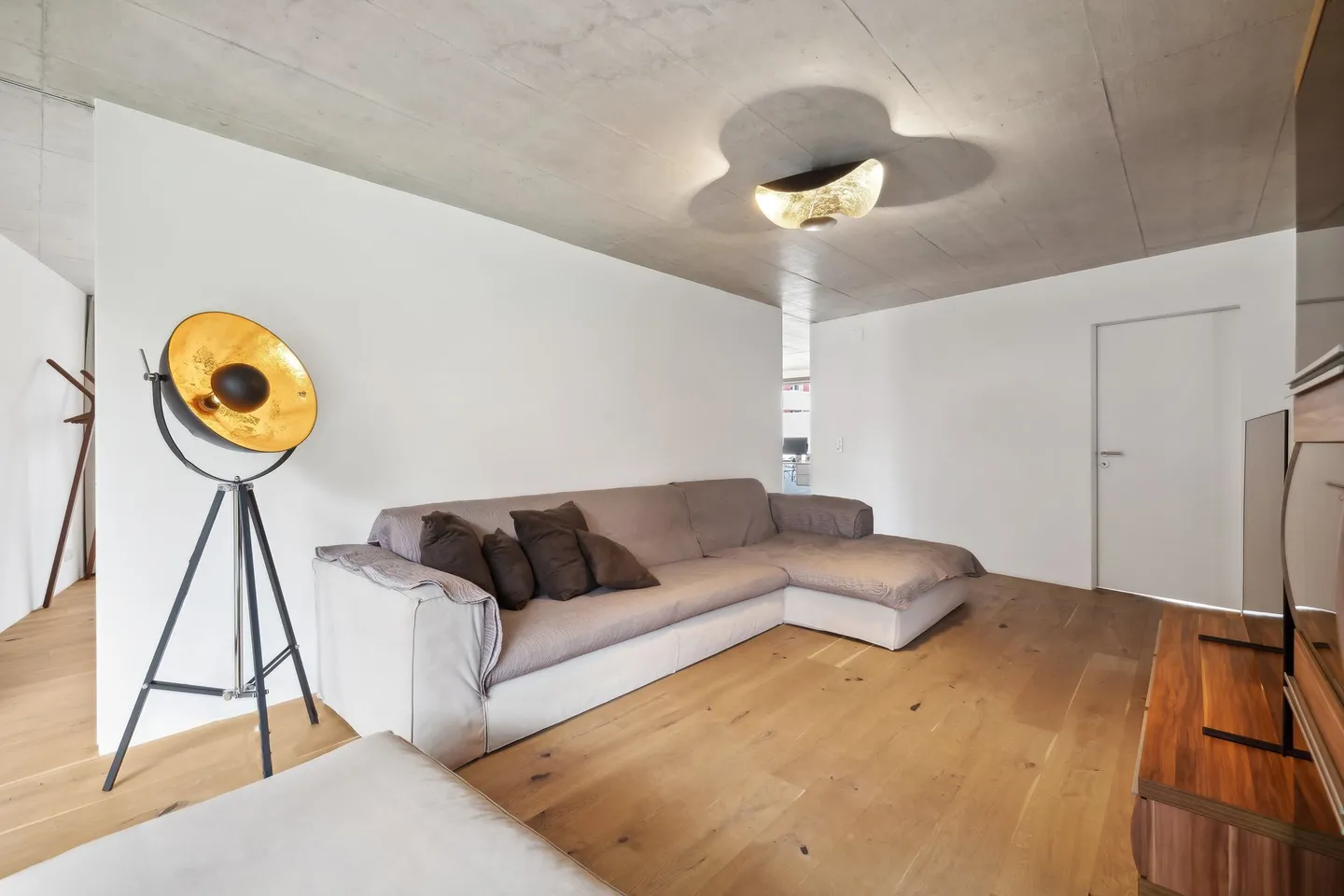 YOUR RETREAT IN NATURE – GARDEN APARTMENT IN SUSTAINABLE WOOD CONSTRUCTION - Photo 3 of 5