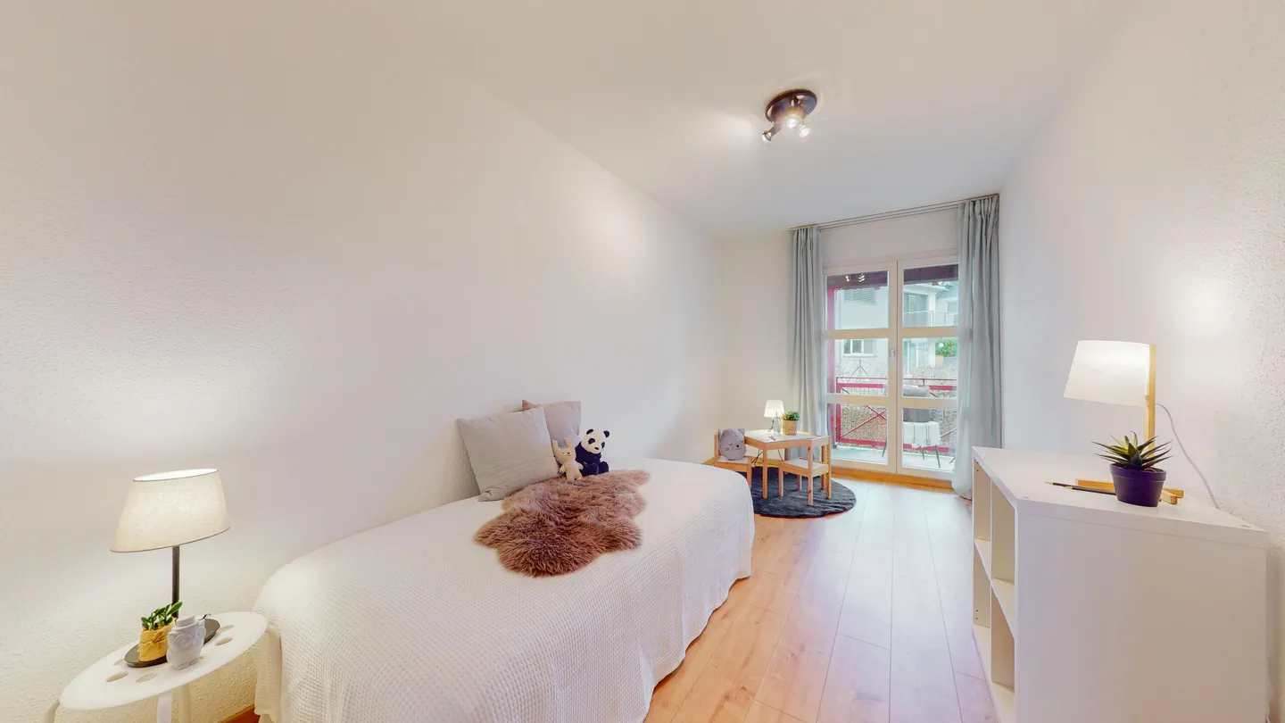 CASA A SCHIERA ATTRATTIVA E GRANDE - Foto 4 di 5