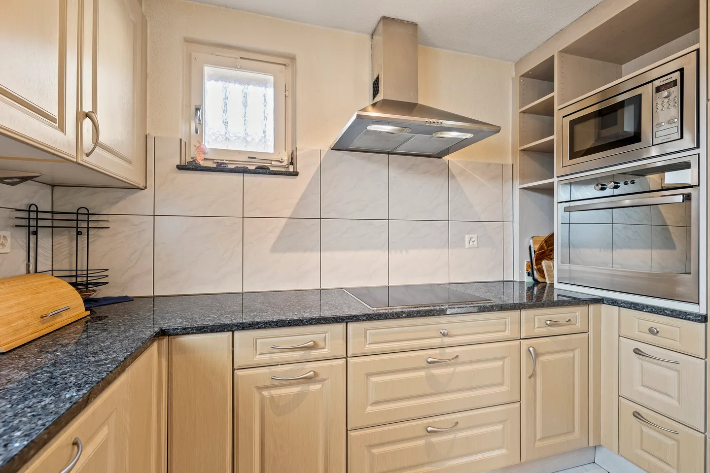 Detached Single-Family House in the Tösstal - Photo 3 of 5