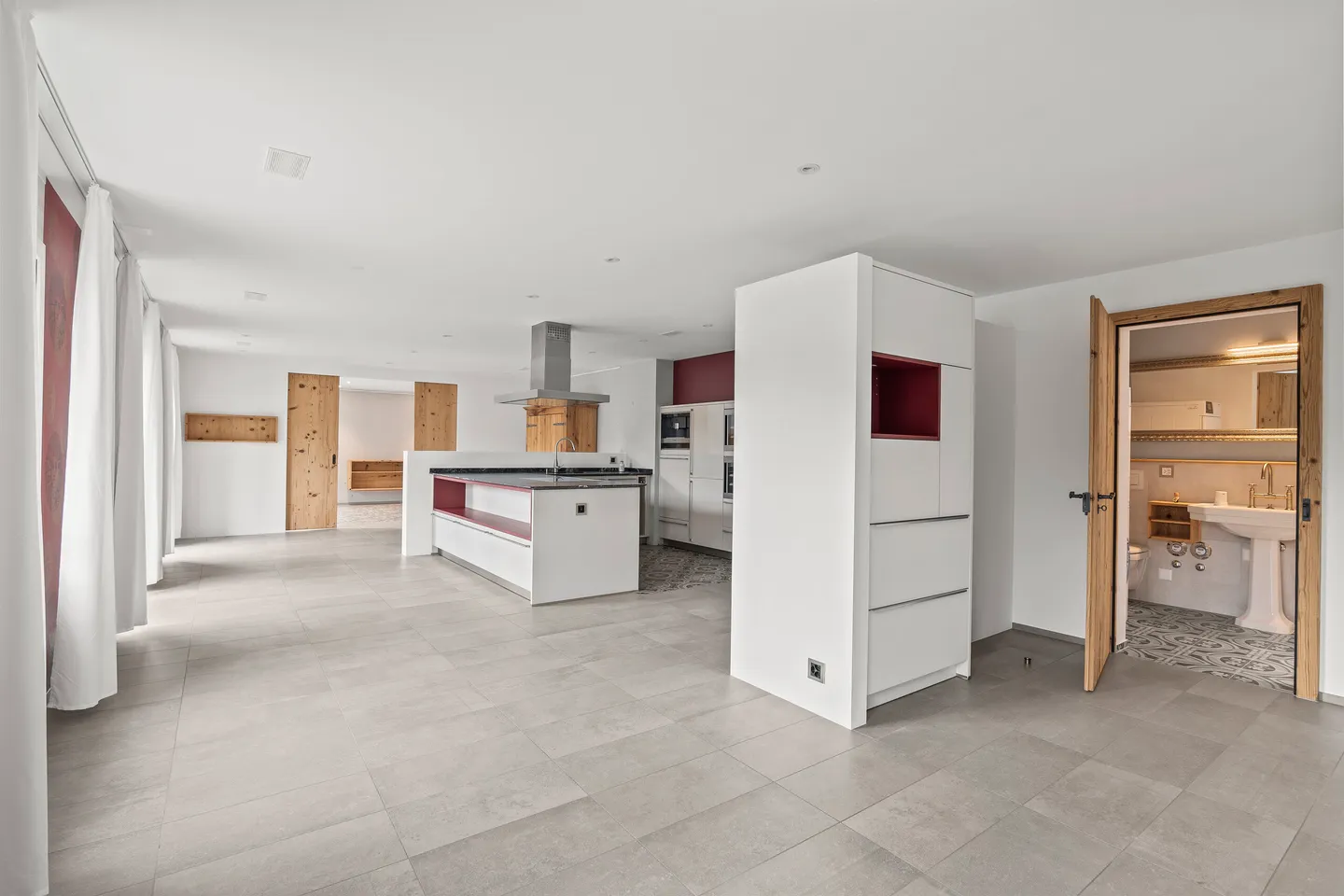 APPARTAMENTO MODERNO 3.5 STANZE CON SPAZIO EVENTO A ST. GALLENKAPPEL - Foto 3 di 5