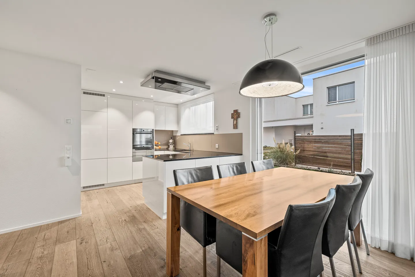 Sogno abitativo spazioso per famiglie - Foto 3 di 5