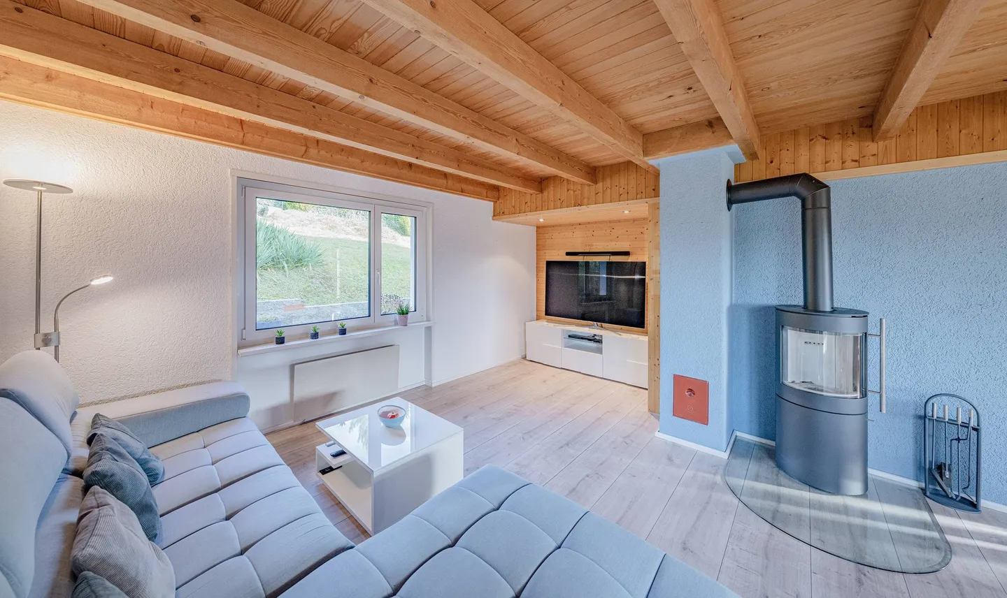 Affascinante casa di campagna in una posizione verde e tranquilla - Foto 2 di 2