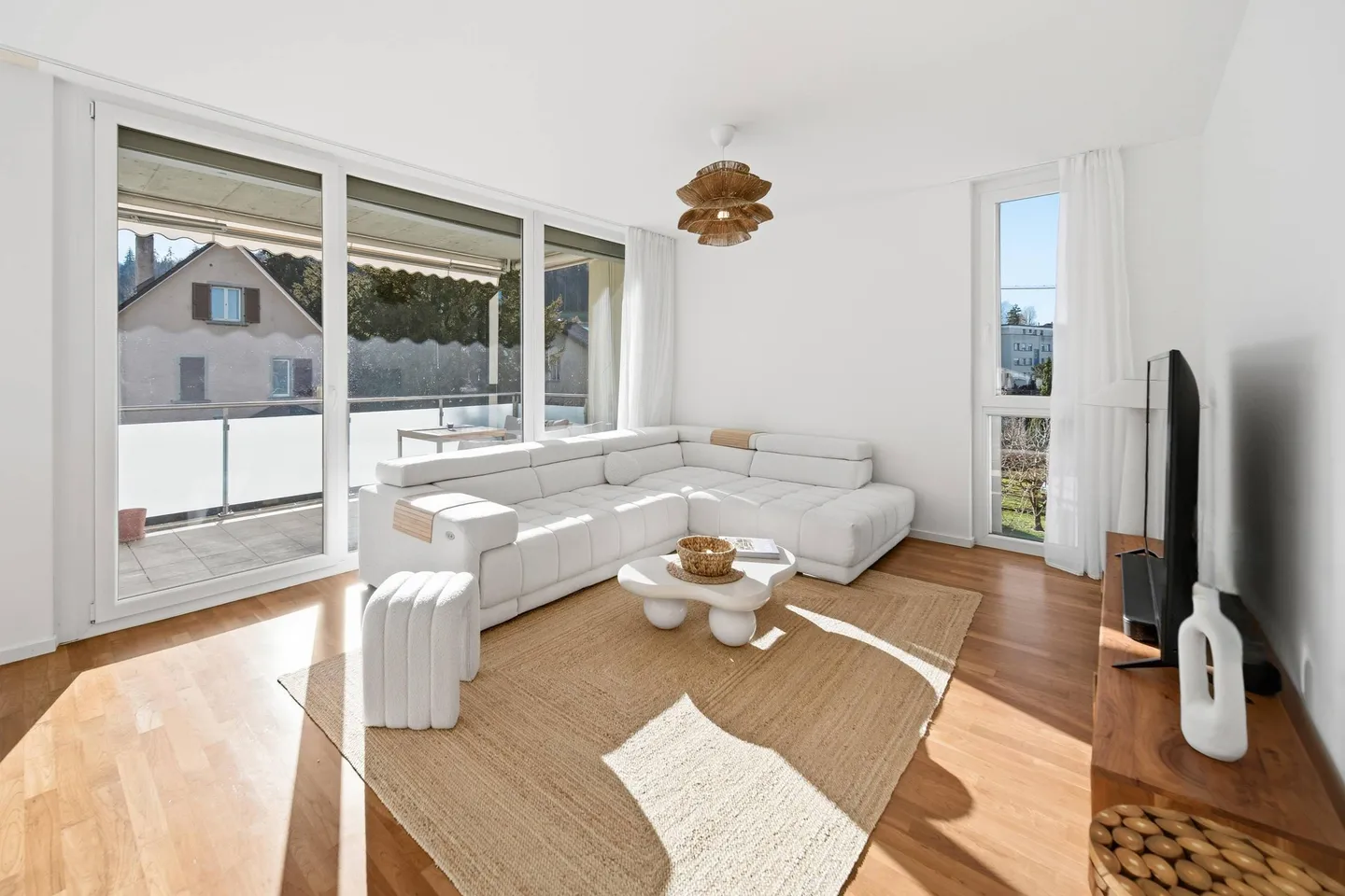 APPARTAMENTO INTELLIGENTE A ZURIGO - Foto 2 di 5