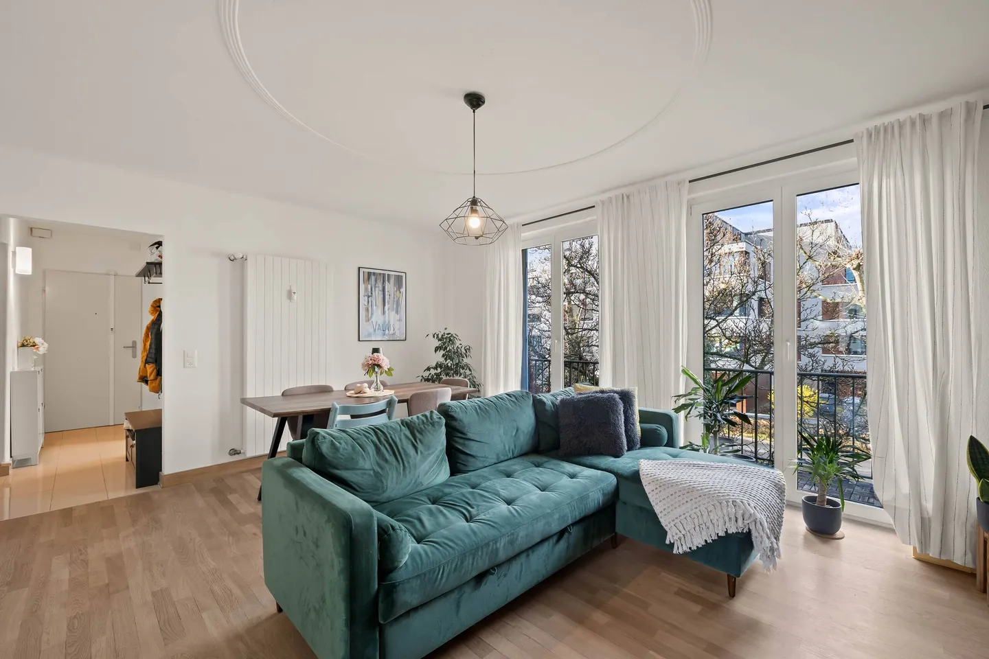 CONCETTO ABITATIVO PENSATO A ZURIGO-WOLLISHOFEN - Foto 3 di 5