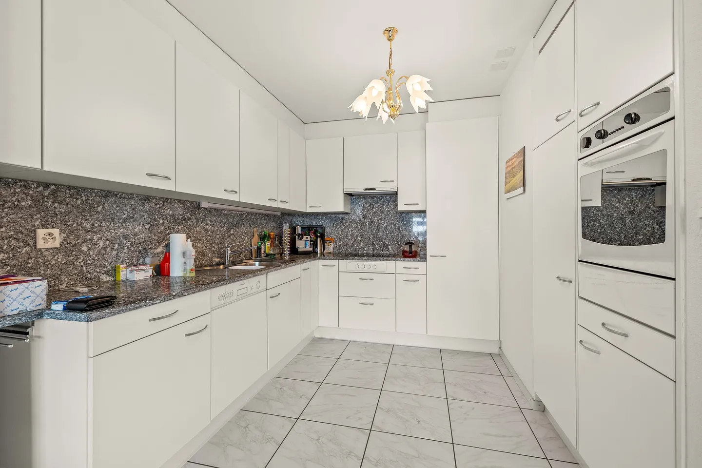 Charmante Maisonette in Zürich-Nord - Foto 3 von 5