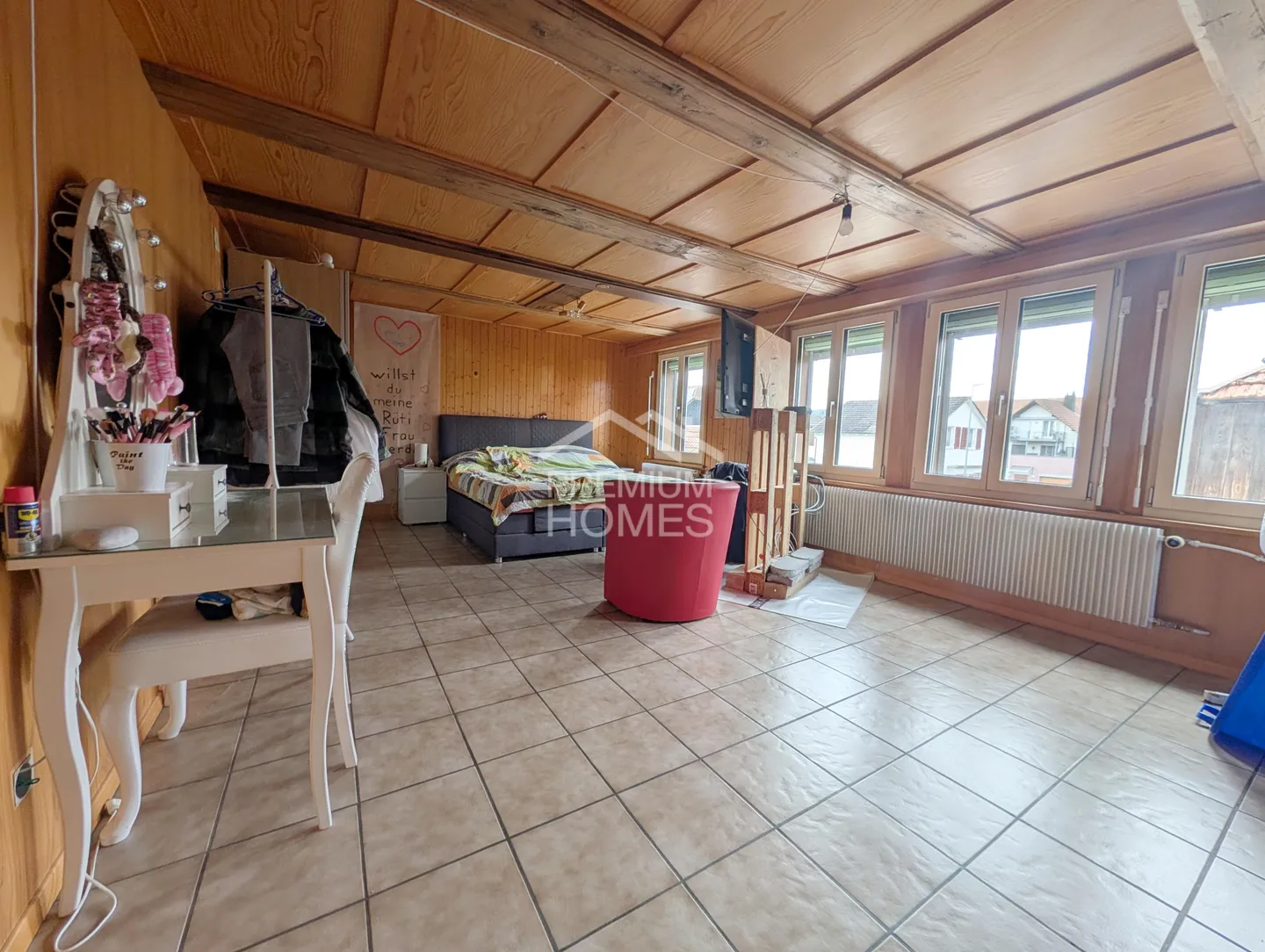 Charming property with workshop and development potential - Photo 4 of 6