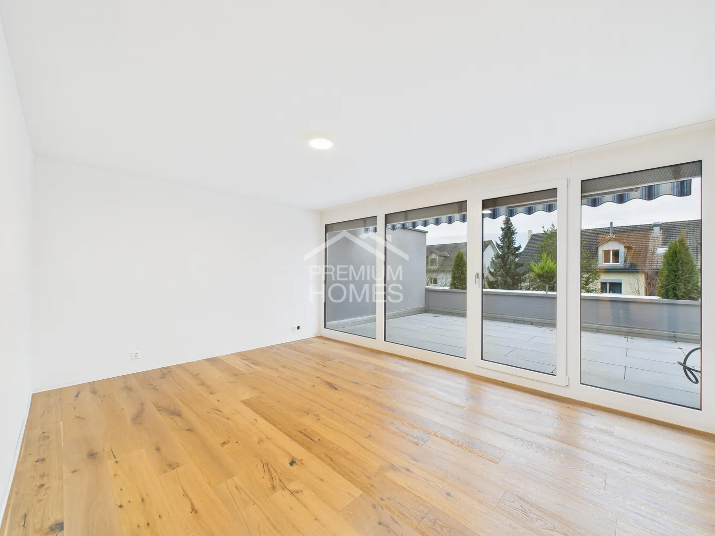 Move in and feel at home! - Photo 4 of 9