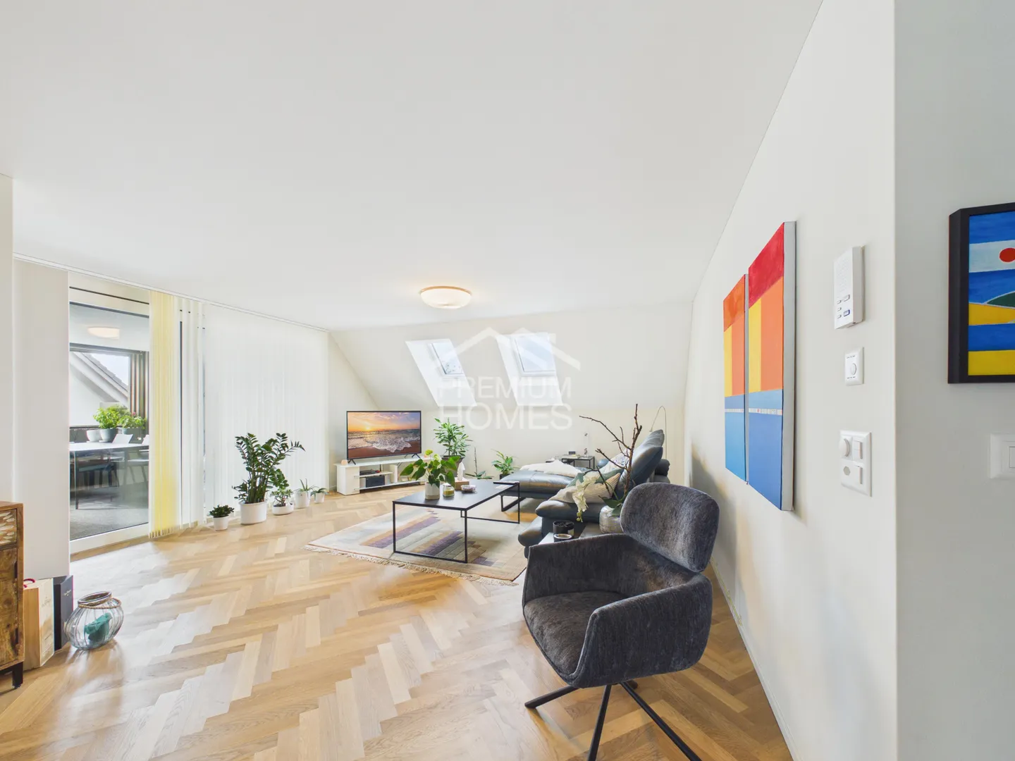 Moderne Attika Wohnung in Rifferswil - Foto 1 von 13