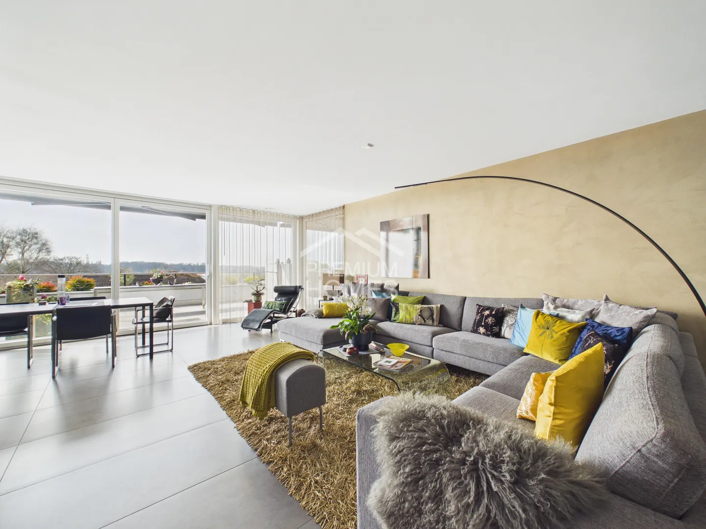 Exklusives Terrassenhaus mit Weitsicht - Foto 2 von 10