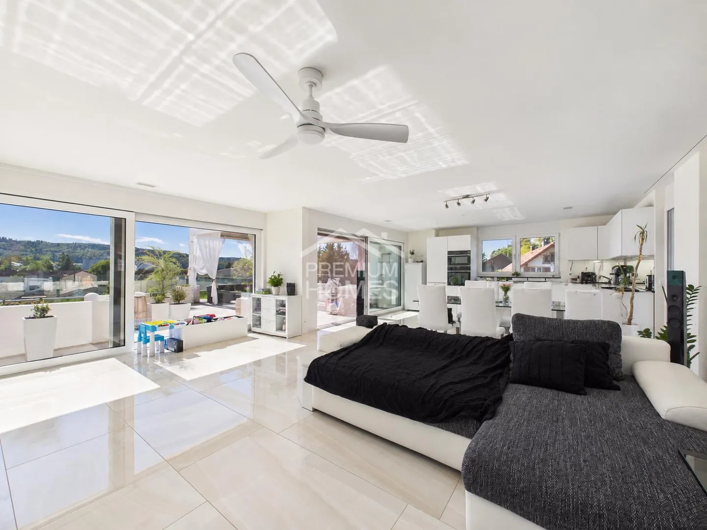 Exclusive Attic with Holiday Feeling & XXL Terrace - Photo 4 of 13