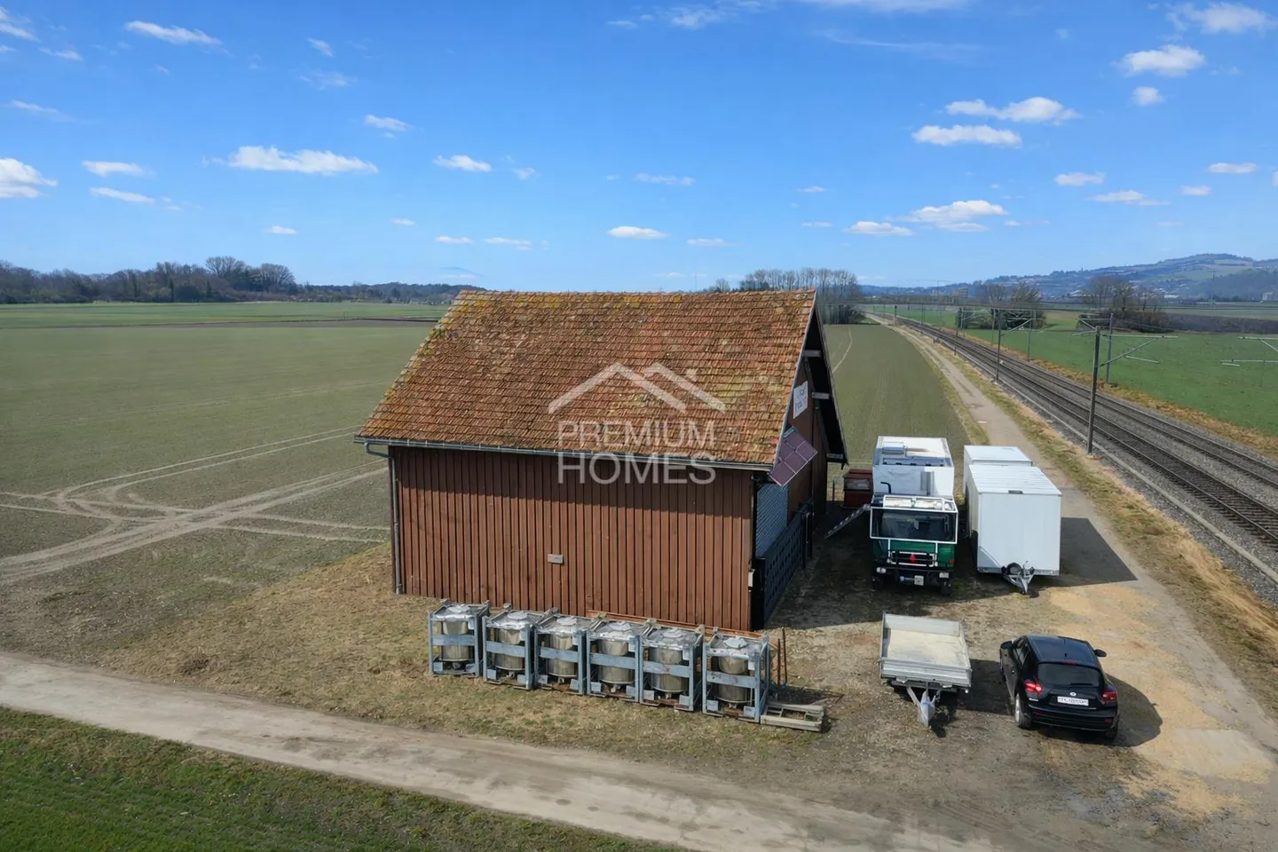 Bâtiment de stockage polyvalent - Photo 5 sur 6