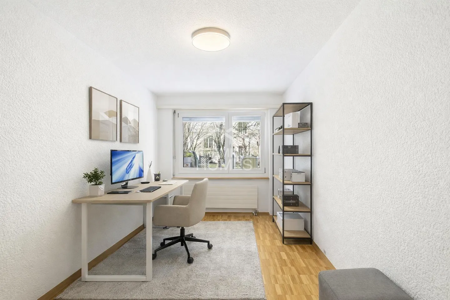 Urban Living with Feel-Good Factor - Ideal for Singles or Couples - Photo 6 of 11