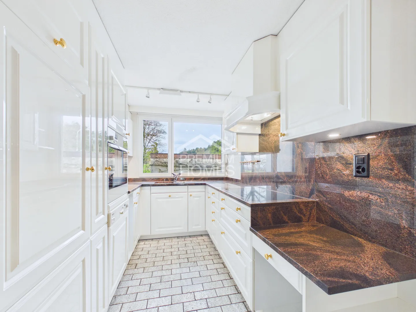 SOYEZ AU CENTRE DE L'ATTENTION - Photo 4 sur 9