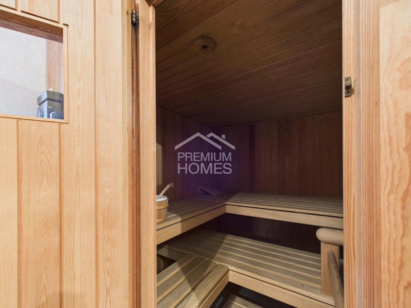 Quiet location, plenty of greenery, best quality of life - Photo 8 of 9