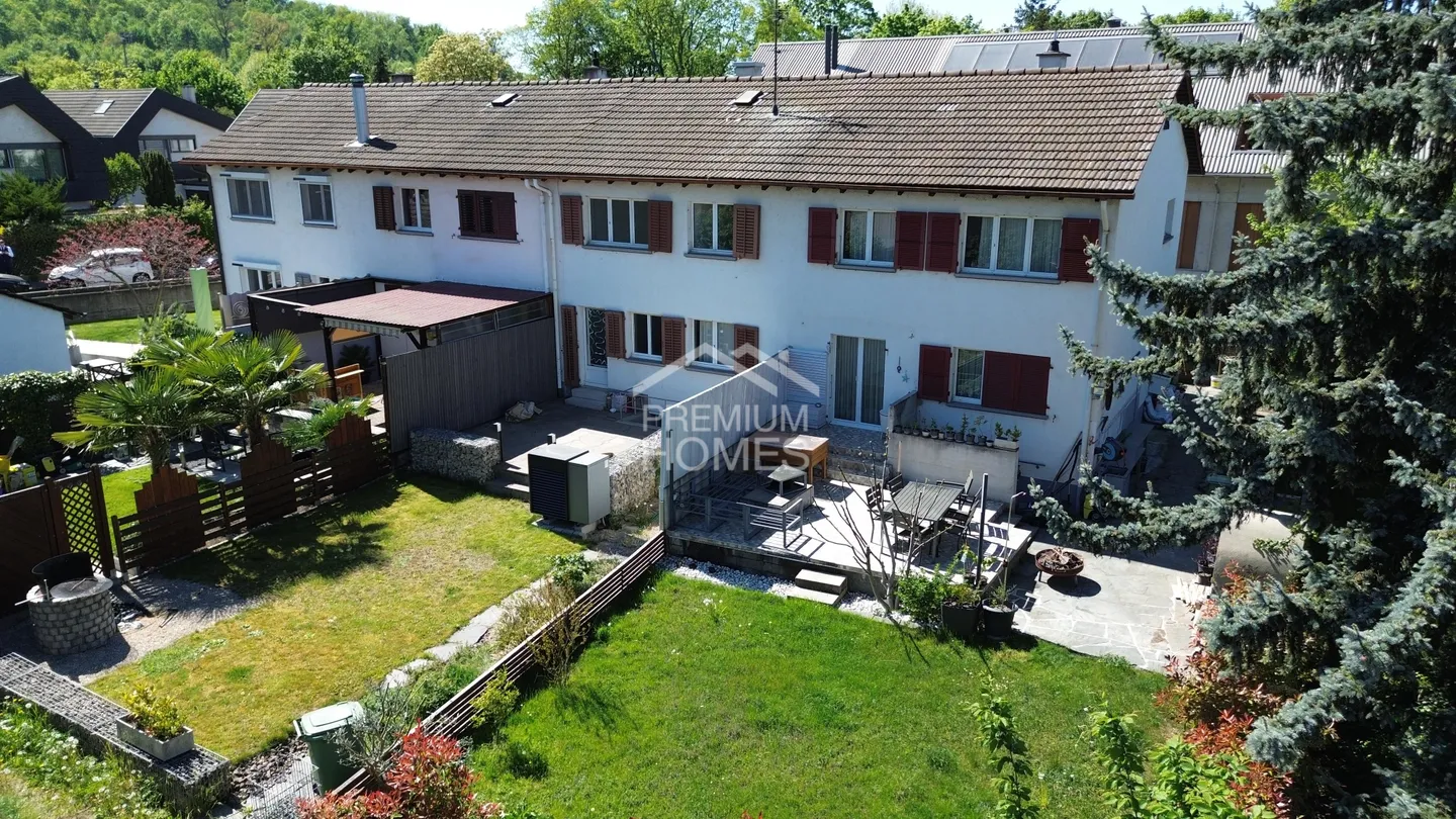 Doppelte Reihenfamilienhäuser - Foto 2 von 9