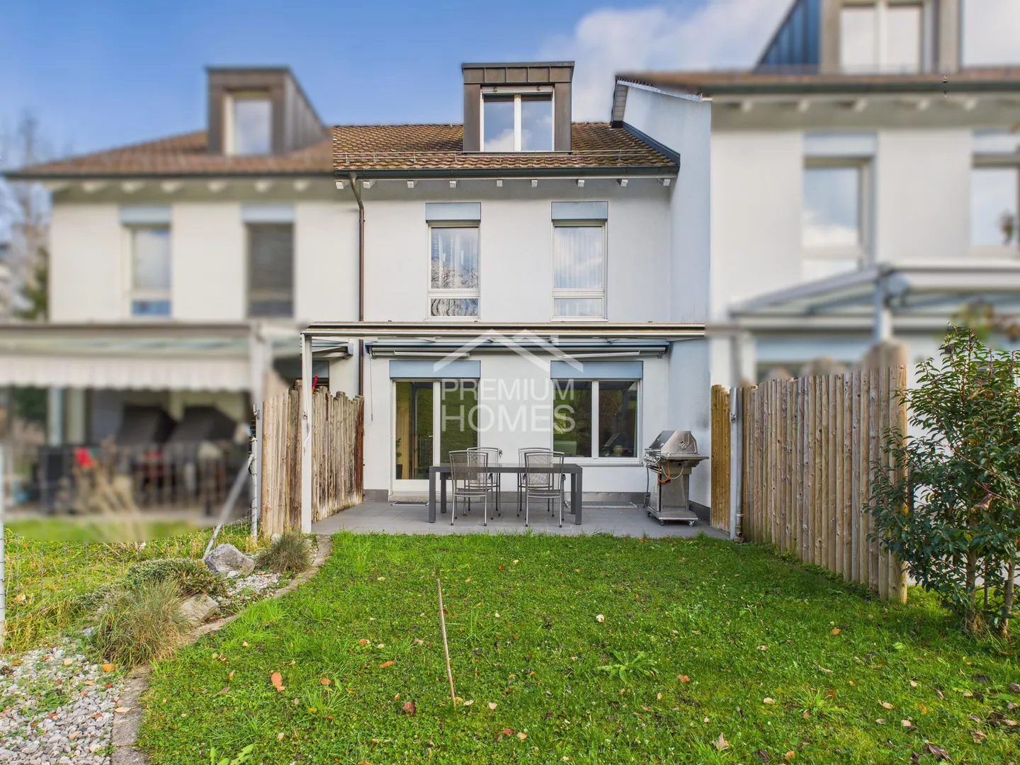 Votre nouvelle maison familiale : lumineuse, calme, située au centre - Photo 1 sur 13