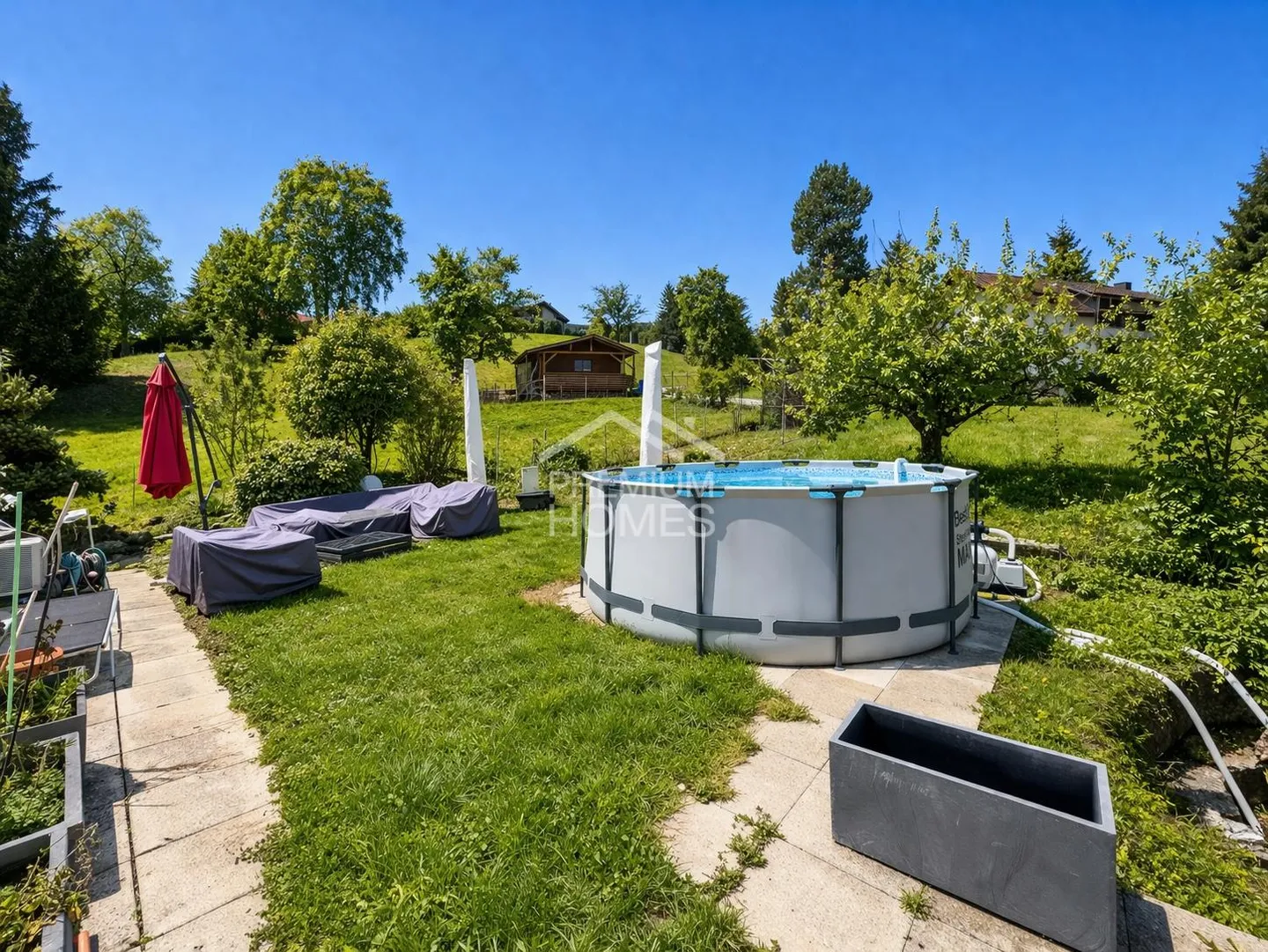 SPACIOUS LIVING, SMART INVESTING - Photo 10 of 13