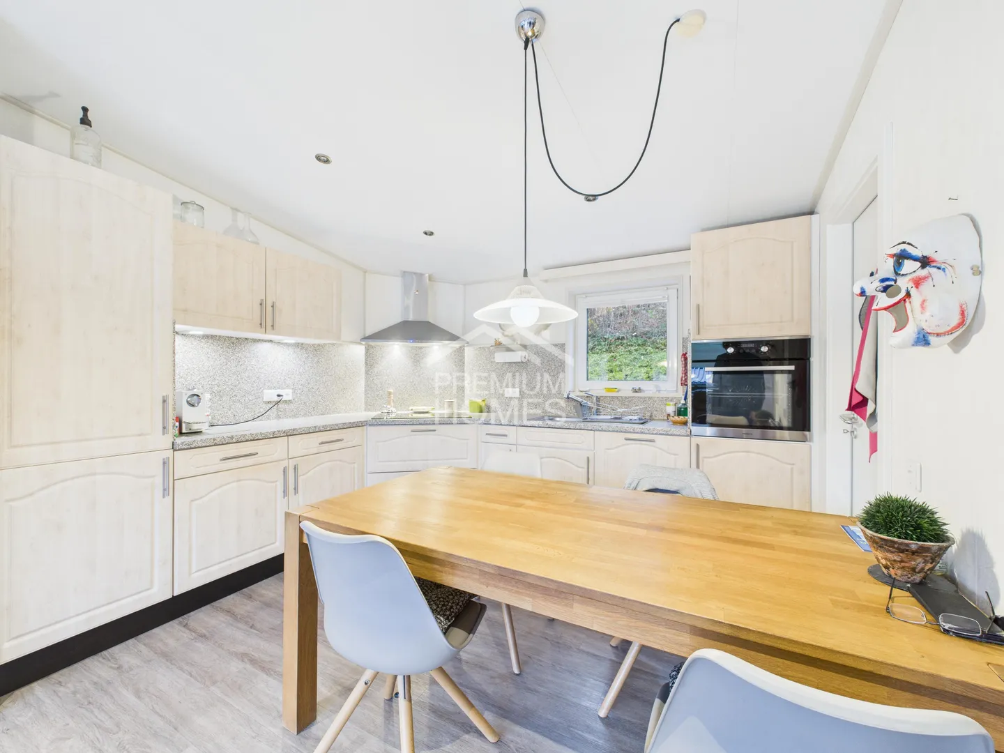 Compact & Charming: Tiny House with Panorama - Photo 3 of 8