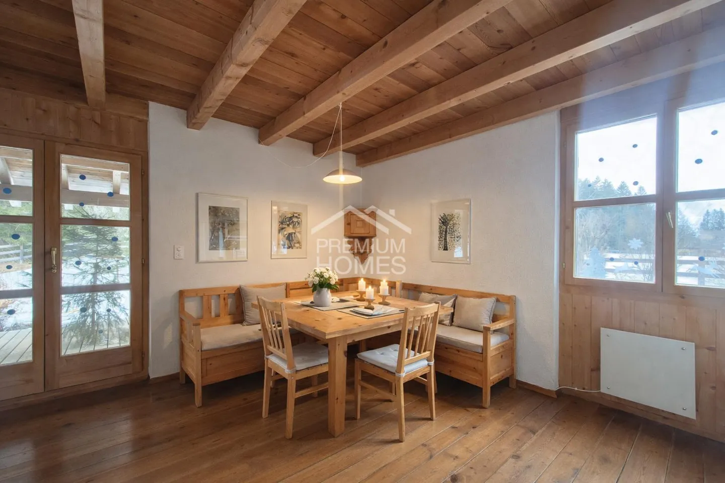 Chalet mit Galerie und Cheminée - Foto 3 von 9