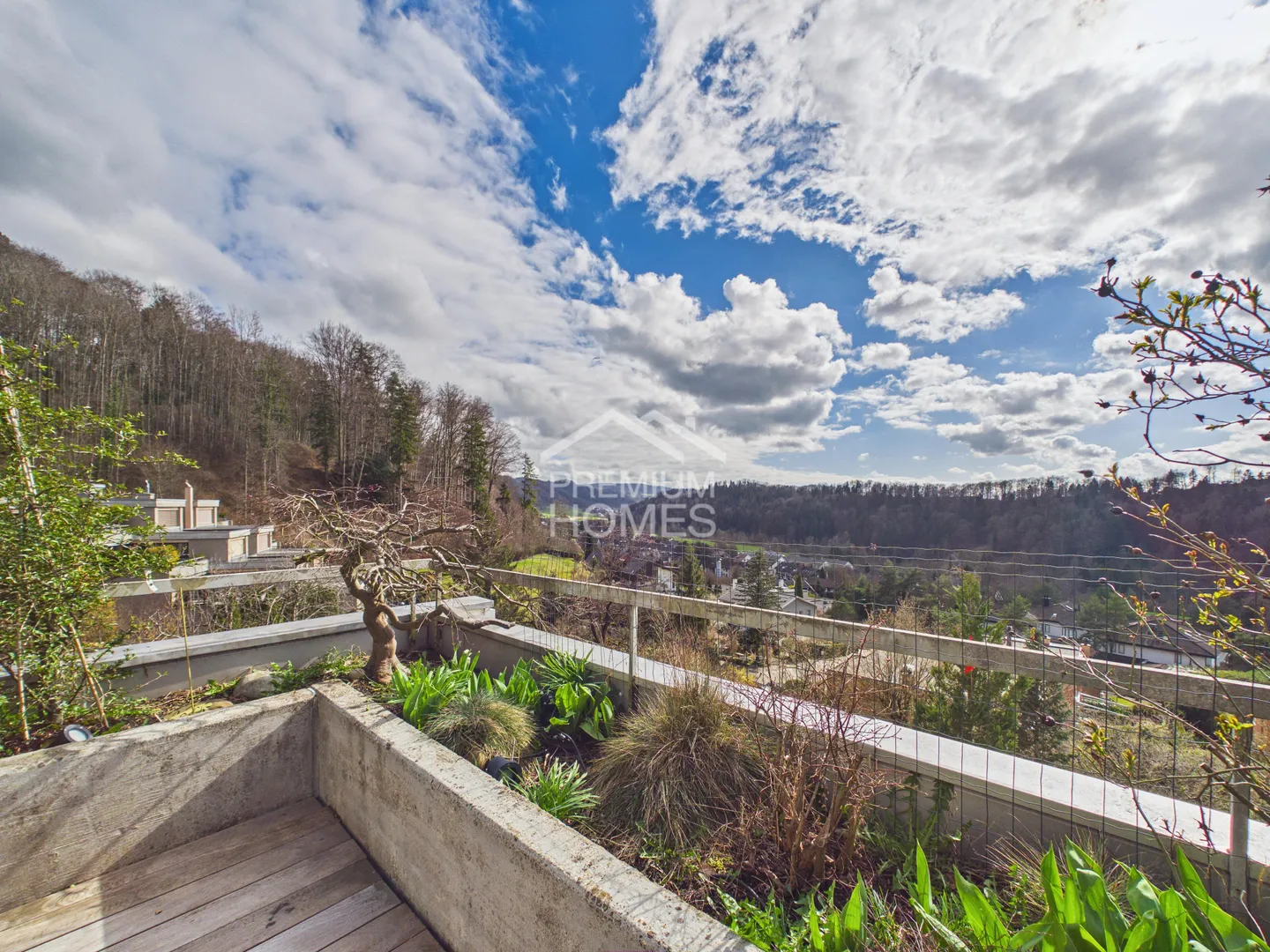 Wohnen am Uetliberg mit Weitblick - Foto 2 von 13