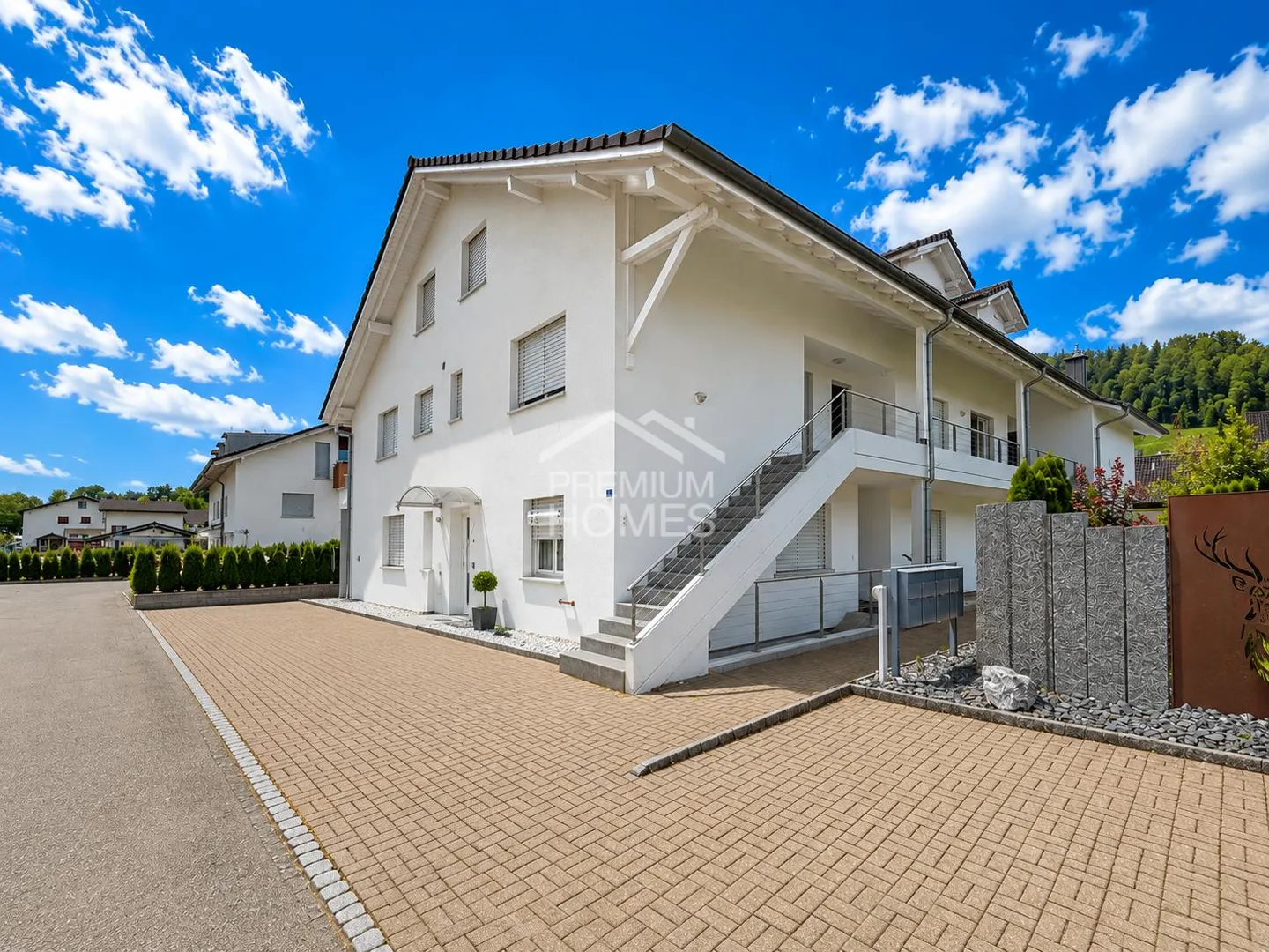 Living on two levels - charming maisonette apartment in a quiet location - Photo 1 of 13