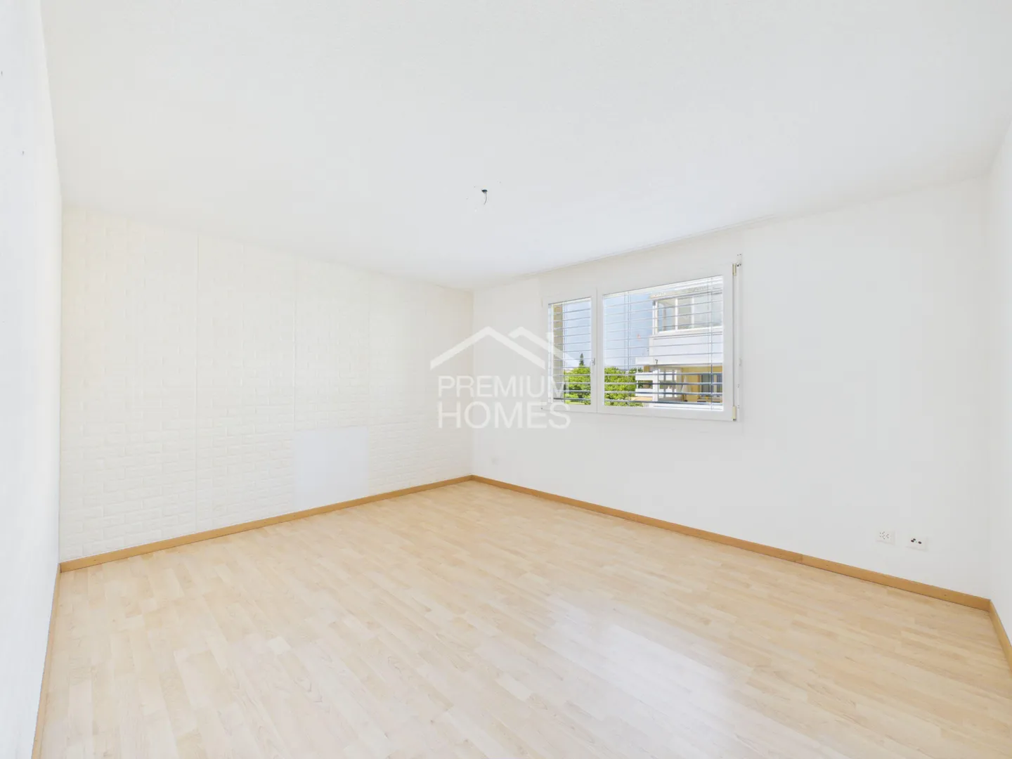 Plenty of space for the whole family! - Photo 6 of 13