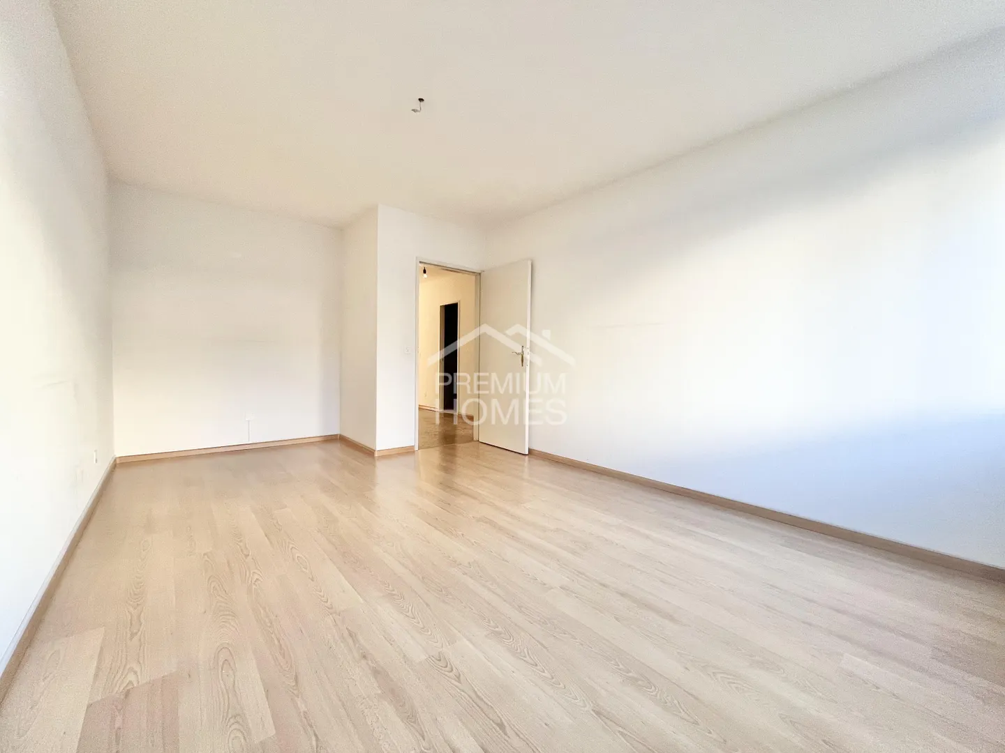 Rare Opportunity! Quiet & Central Near the Train Station - Photo 4 of 8