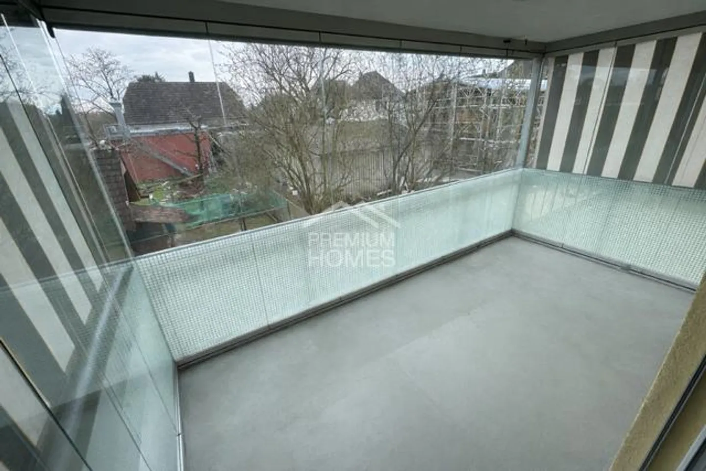 Moderno appartamento di 2,5 stanze con ascensore e balcone - Foto 6 di 7