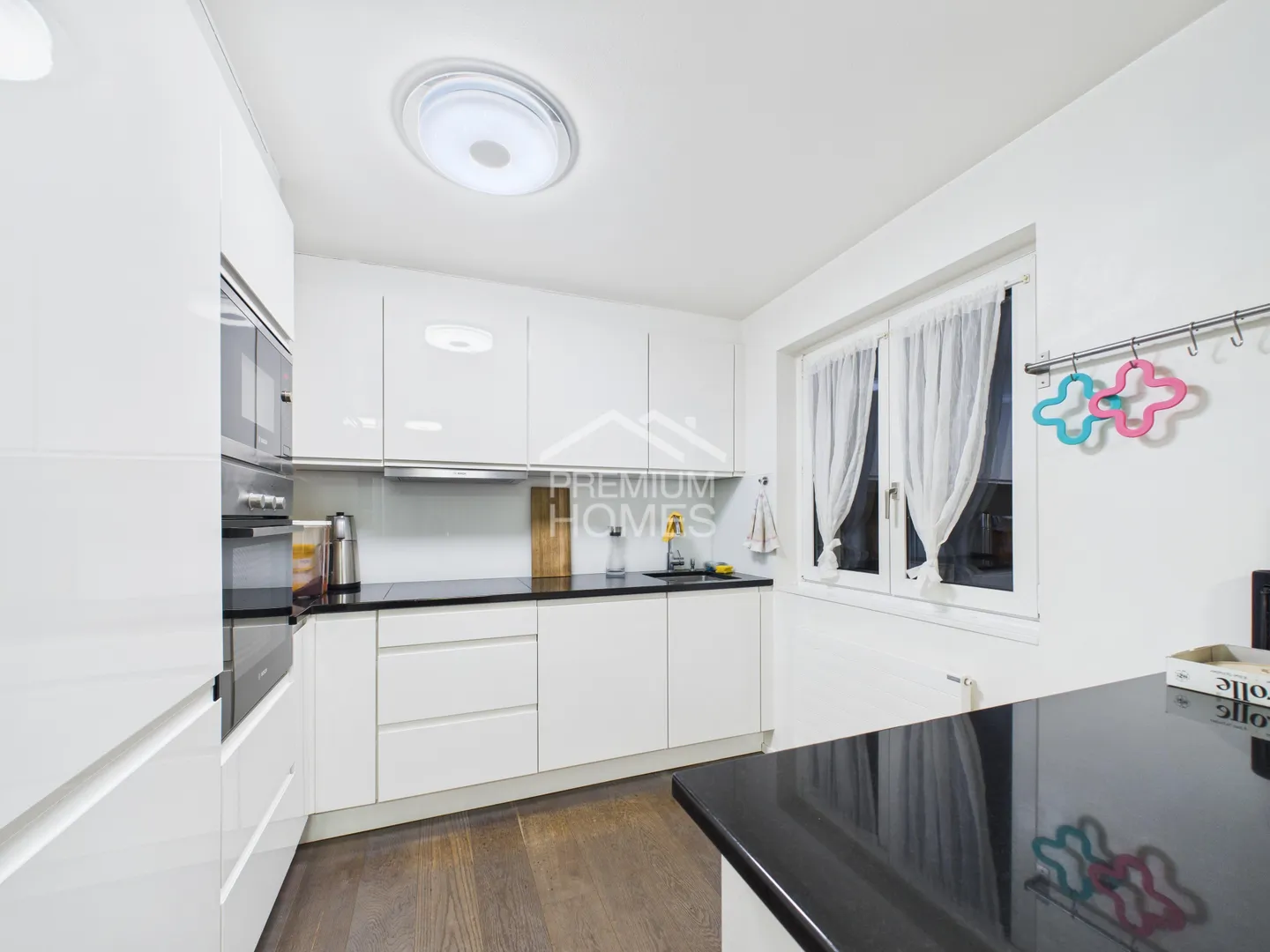 Solidly built - lovingly maintained - Photo 3 of 8