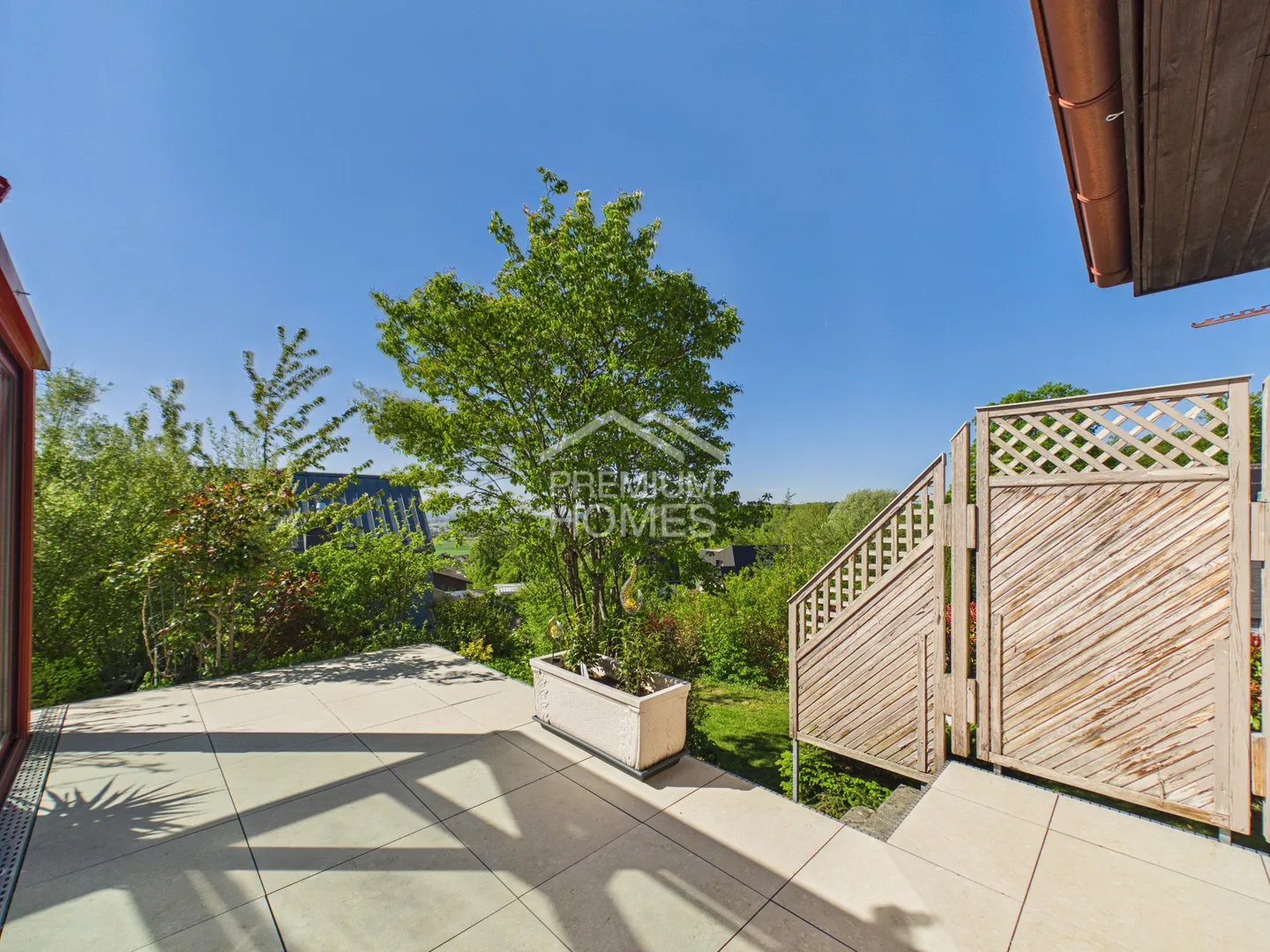 Family Paradise with Dream Garden & Sunshine All Day - Photo 5 of 13