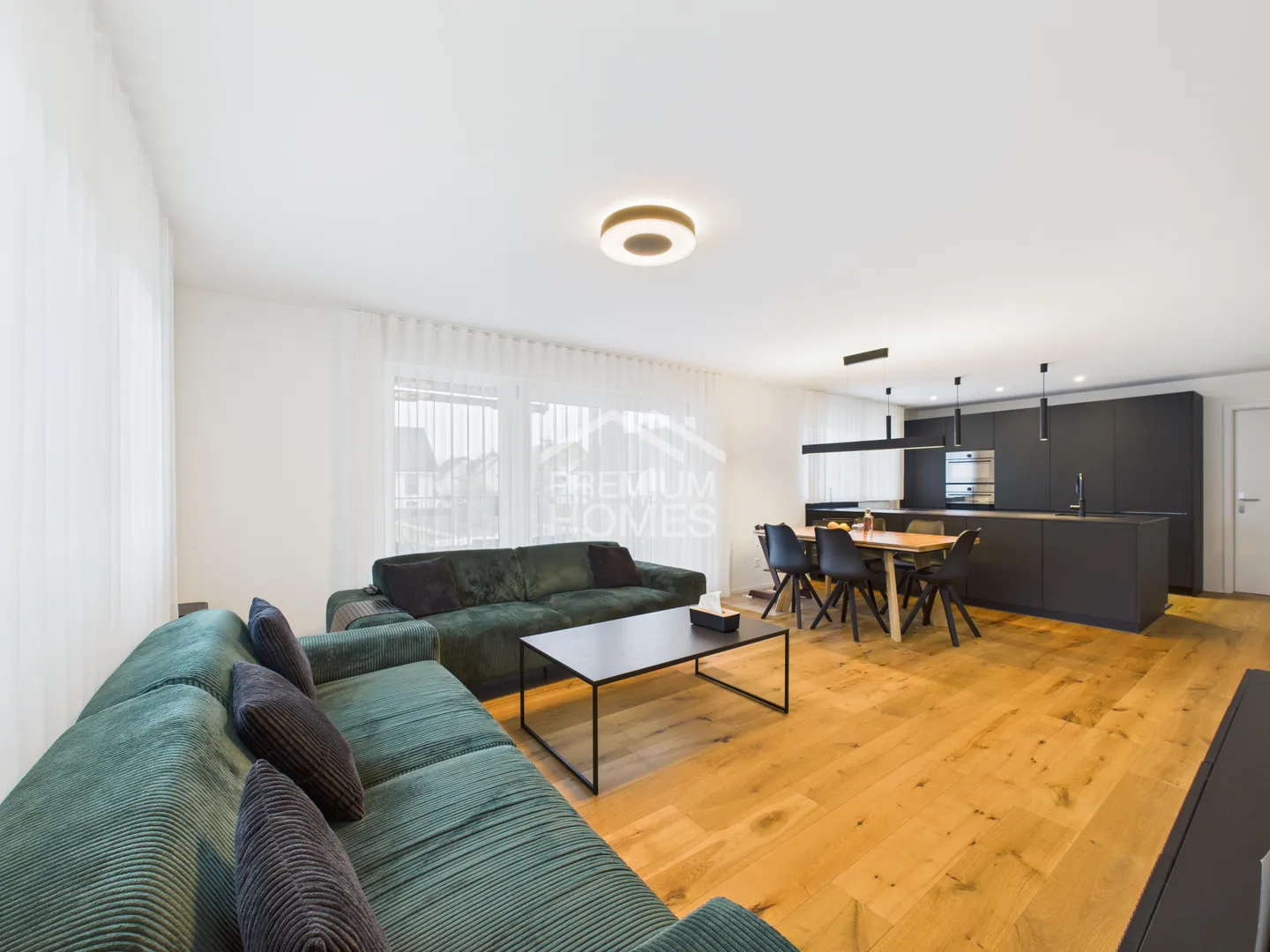 Exklusive 4.5-Zimmer-Wohnung mit Traumküche, Balkon &amp; Top-Anbindung - Foto 2 di 13