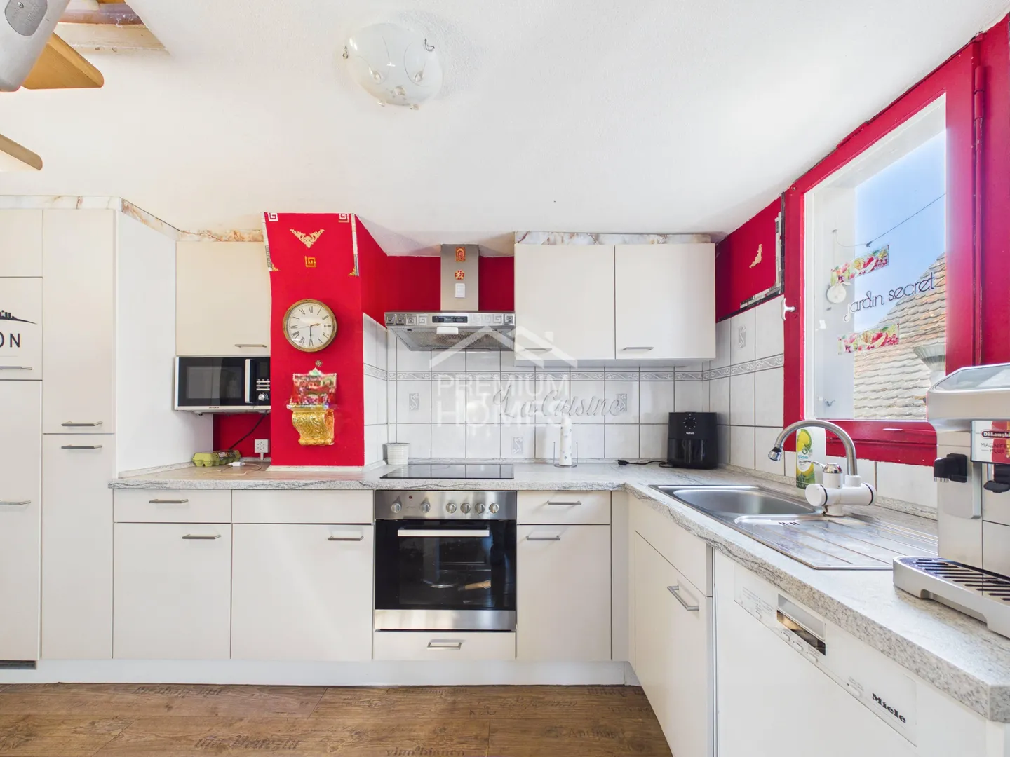 Home with Extra Income - Photo 5 of 13
