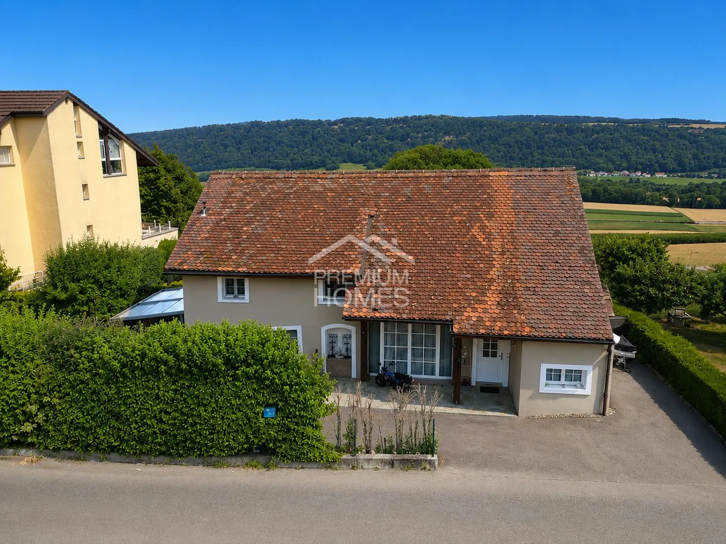 Elegance and Character in the Heart of the Countryside - Photo 1 of 10