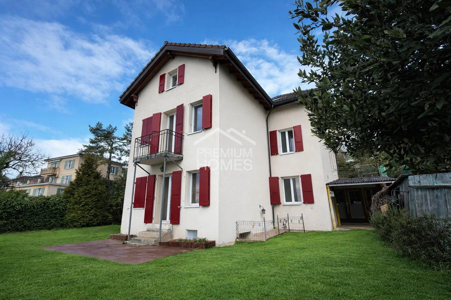 Your future project between lake view and urban proximity - Photo 1 of 7