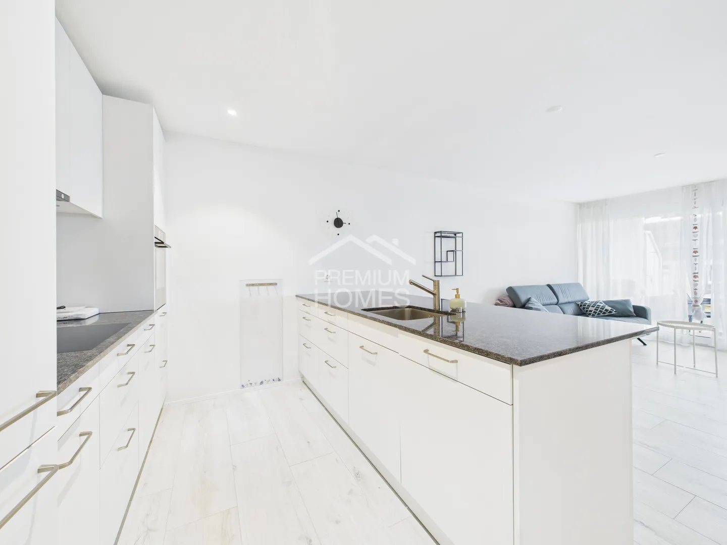 Modernes Lifestyle-Home mit Alpenpanorama - Foto 8 von 13