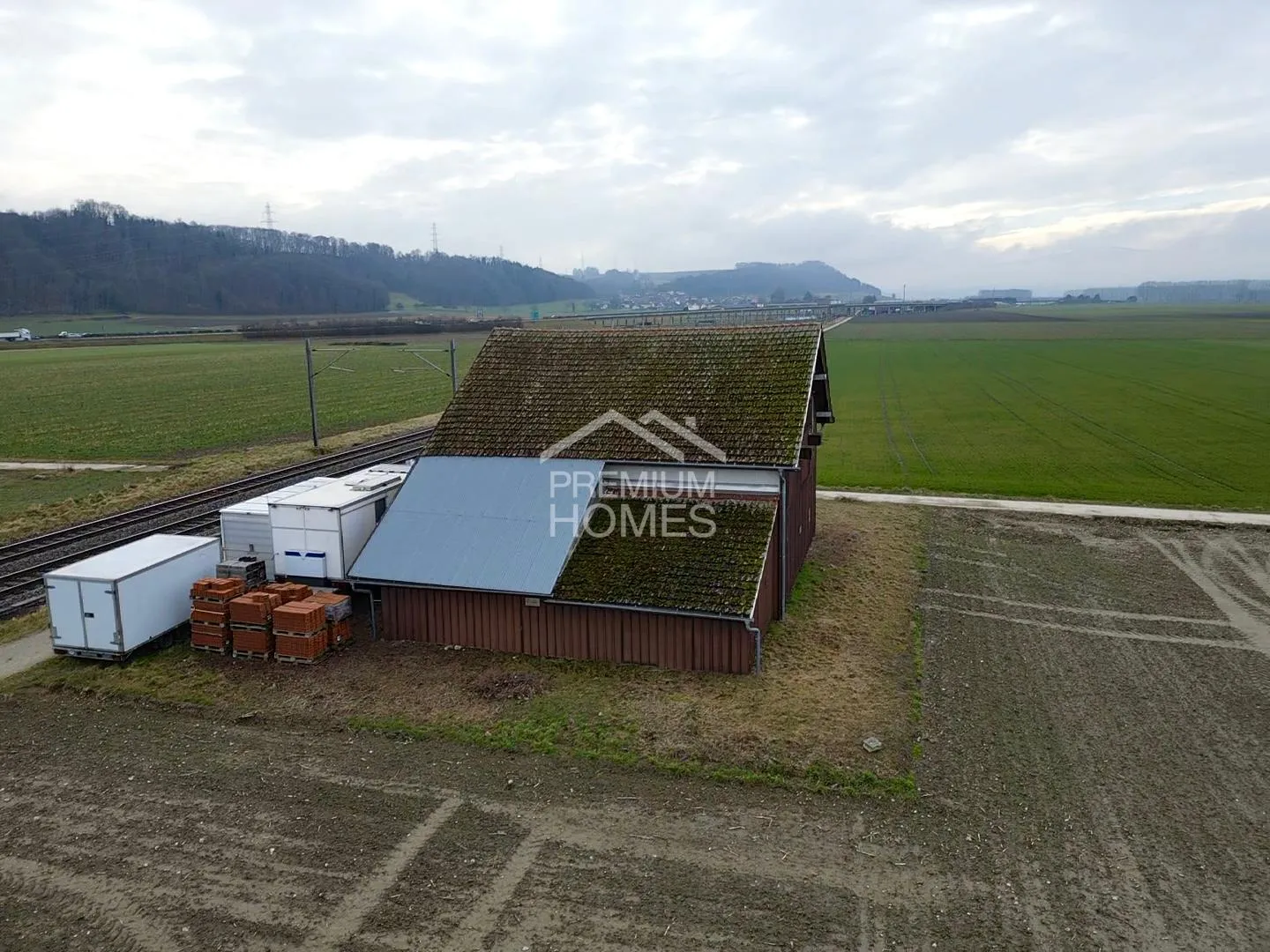 Bâtiment de stockage polyvalent - Photo 4 sur 7