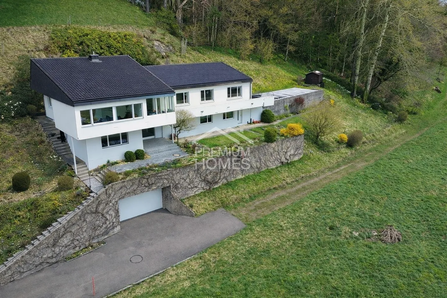 NATURVILLA MIT PANORAMABLICK - Photo 1 sur 10