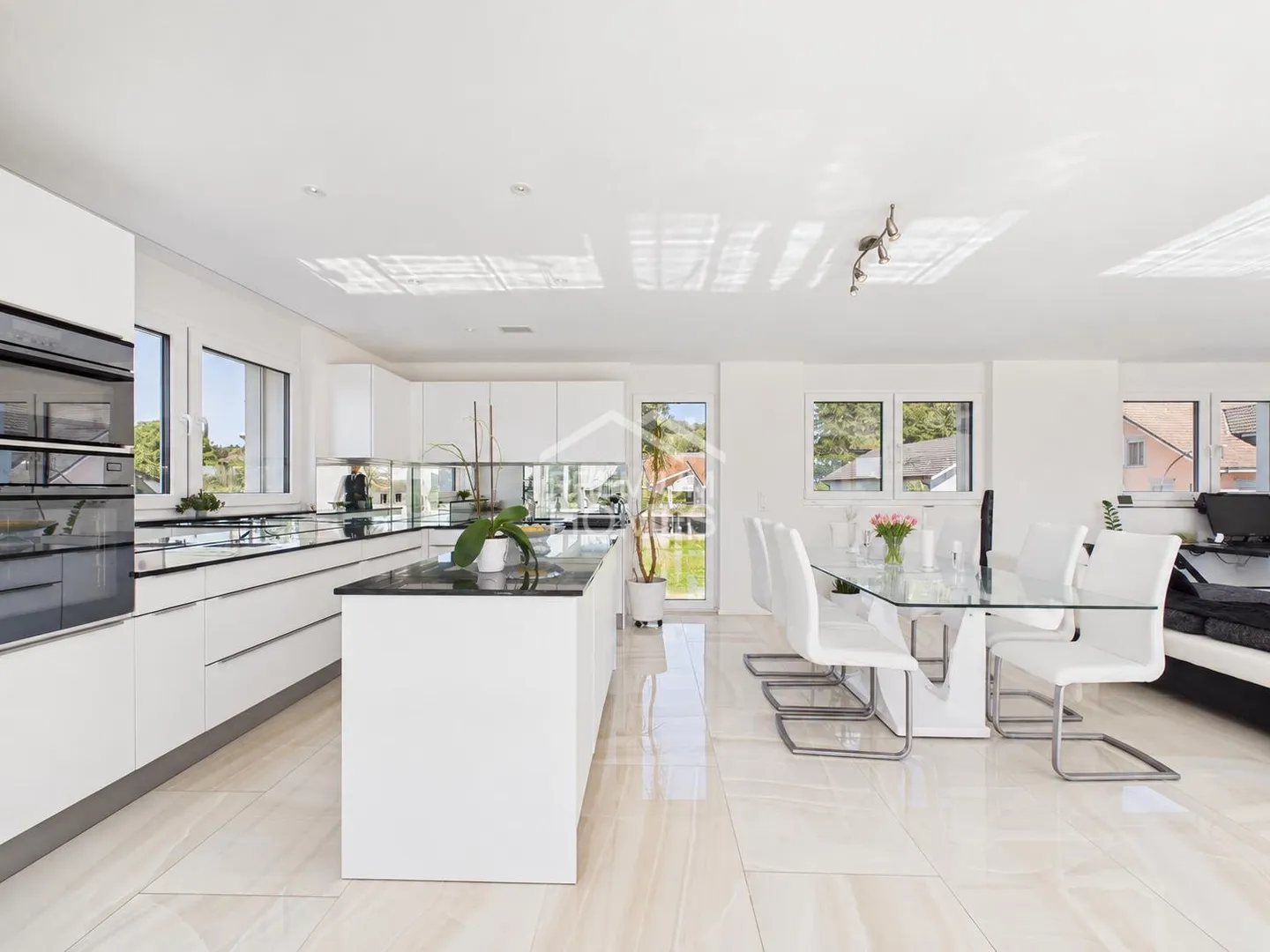 Exclusive Attic with Holiday Feeling & XXL Terrace - Photo 6 of 13