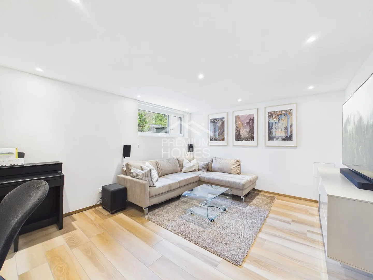 Casa familiare moderna con vista sulle Alpi - Foto 4 di 13